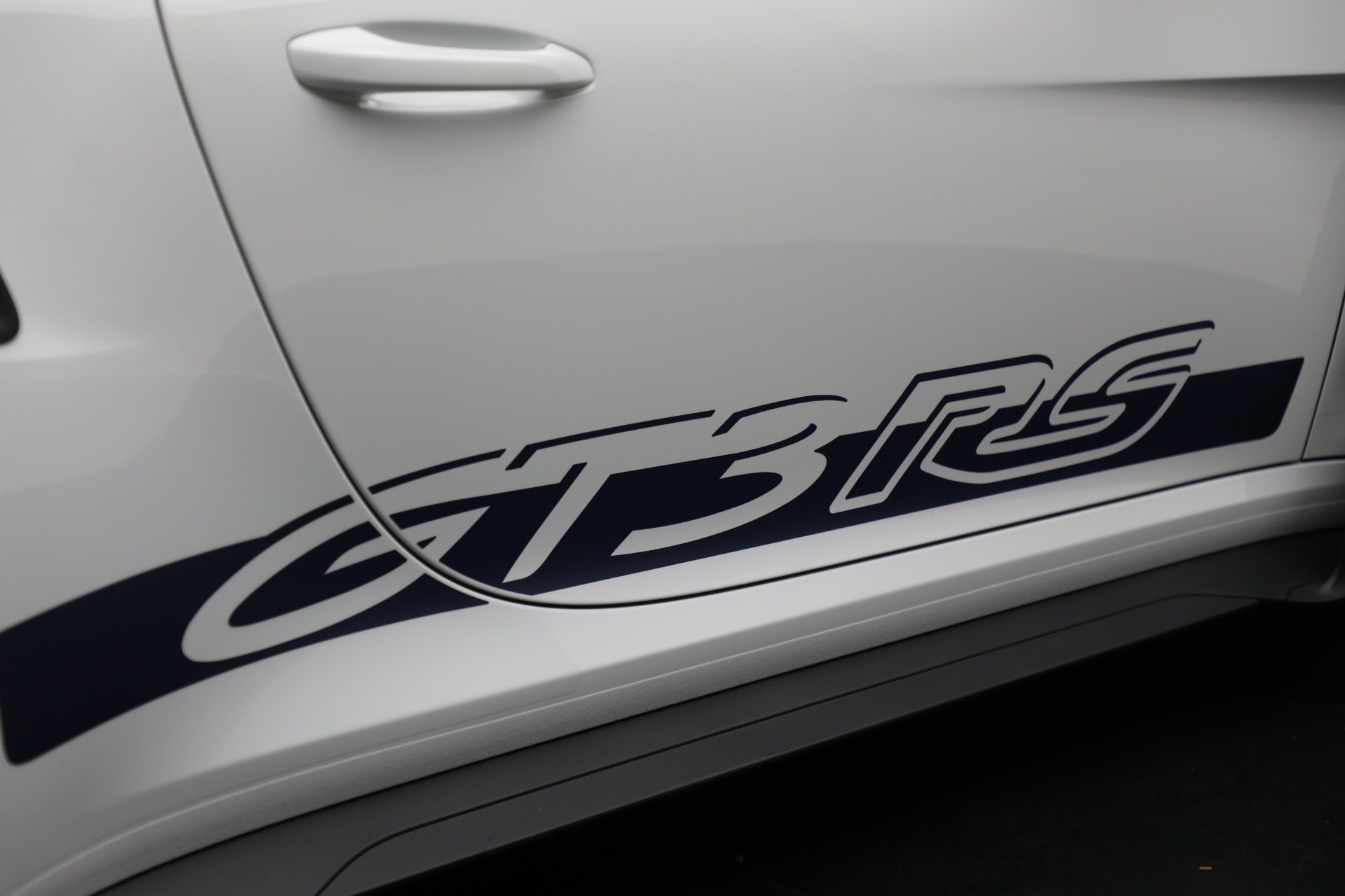 Used-2025-Porsche-911-GT3-RS