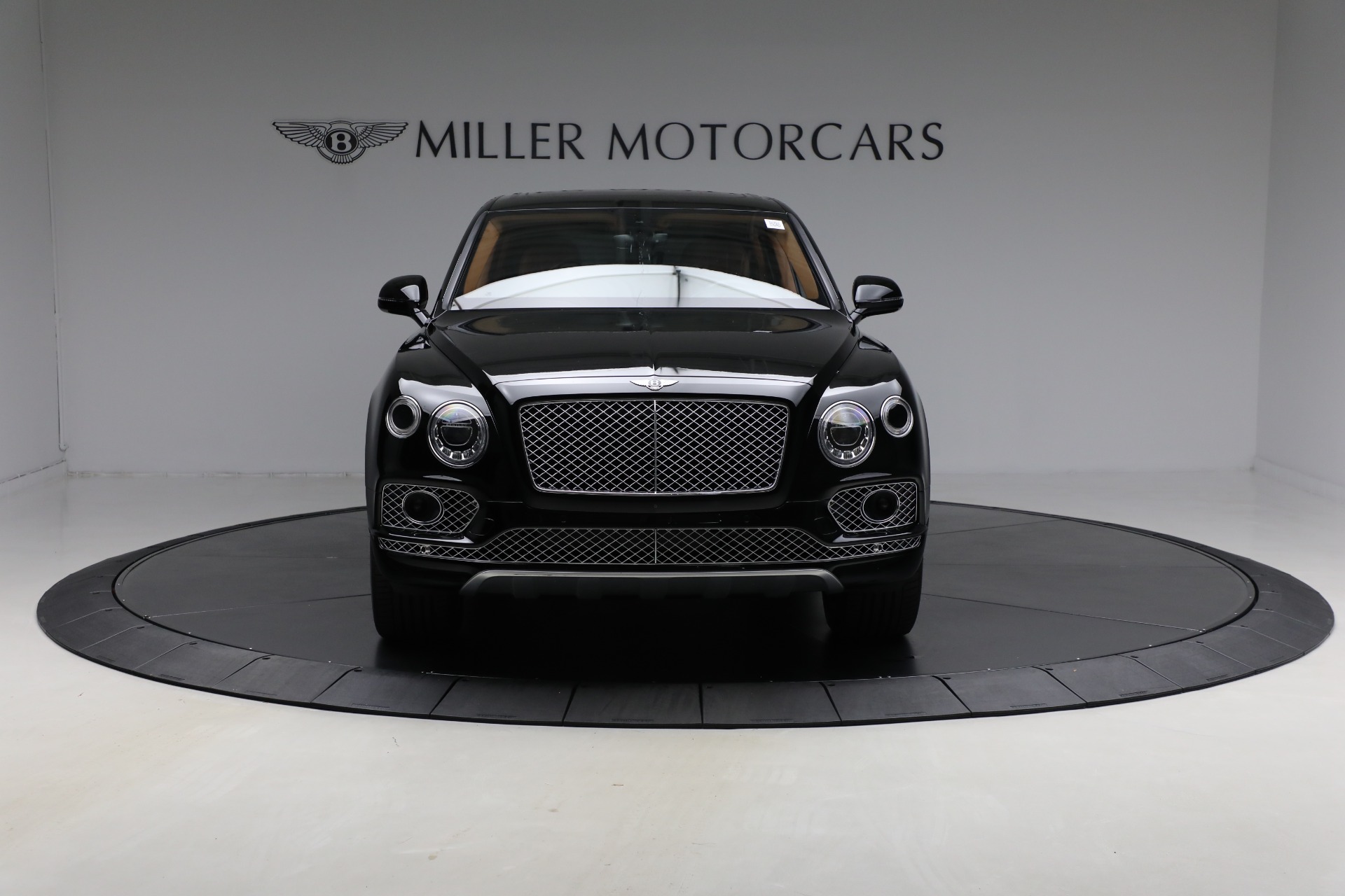 Used-2018-Bentley-Bentayga-W12-Onyx-Edition