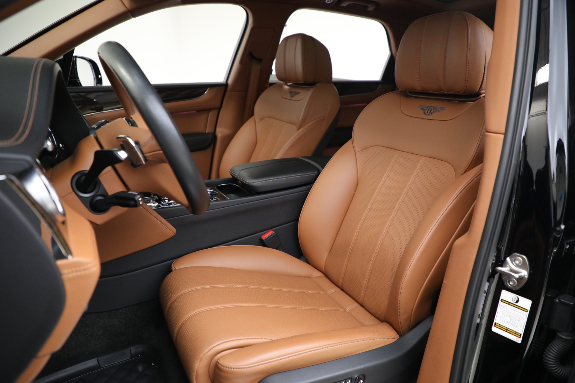 Used-2018-Bentley-Bentayga-W12-Onyx-Edition