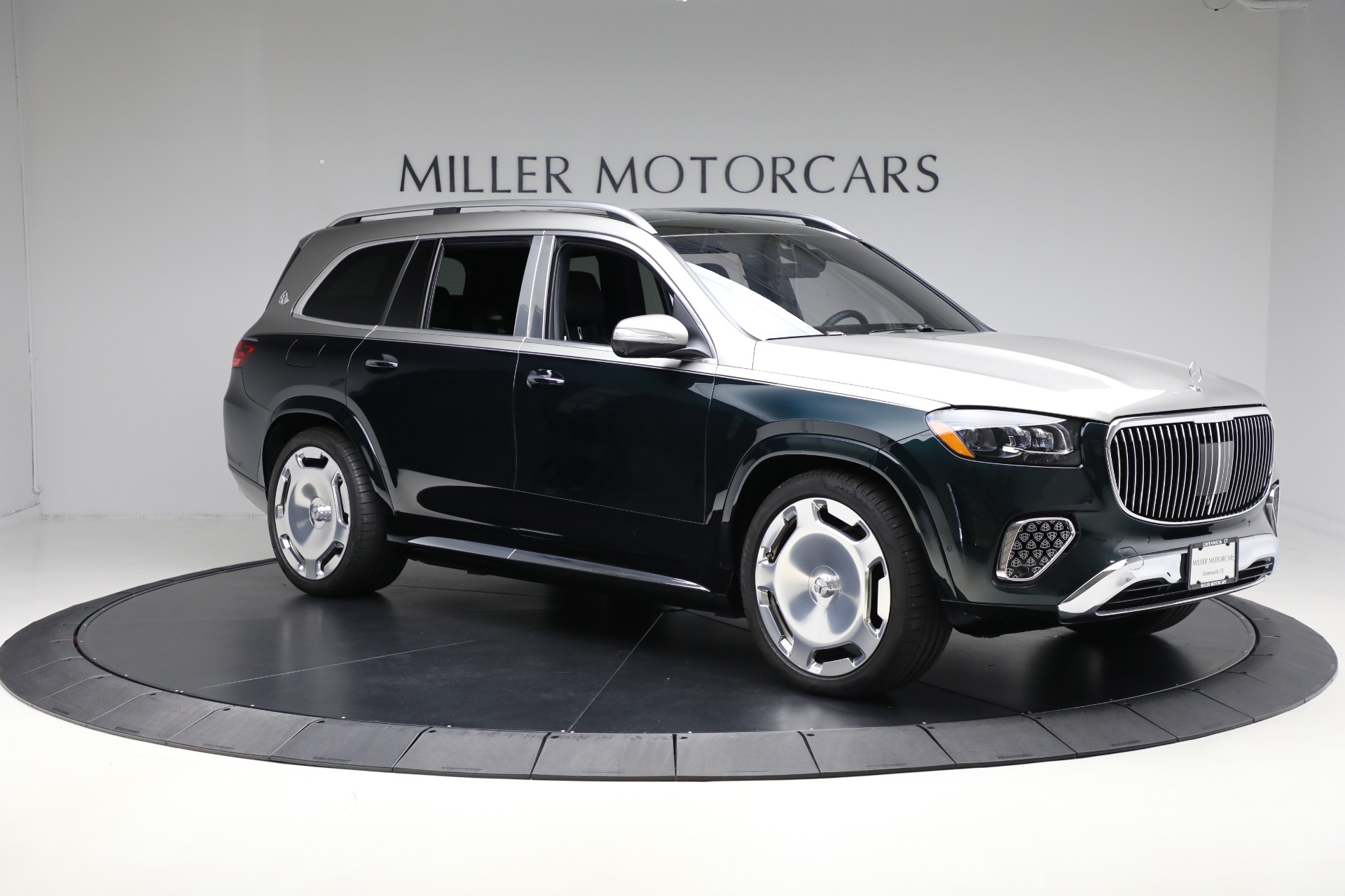 Used-2024-Mercedes-Benz-Maybach-GLS-600-4MATIC