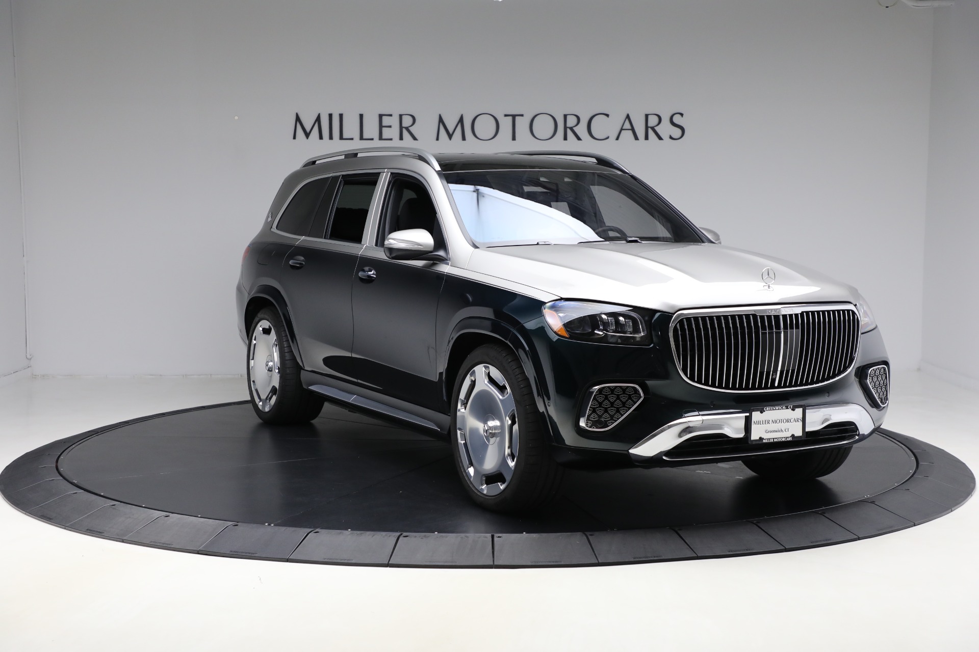 Used-2024-Mercedes-Benz-Maybach-GLS-600-4MATIC