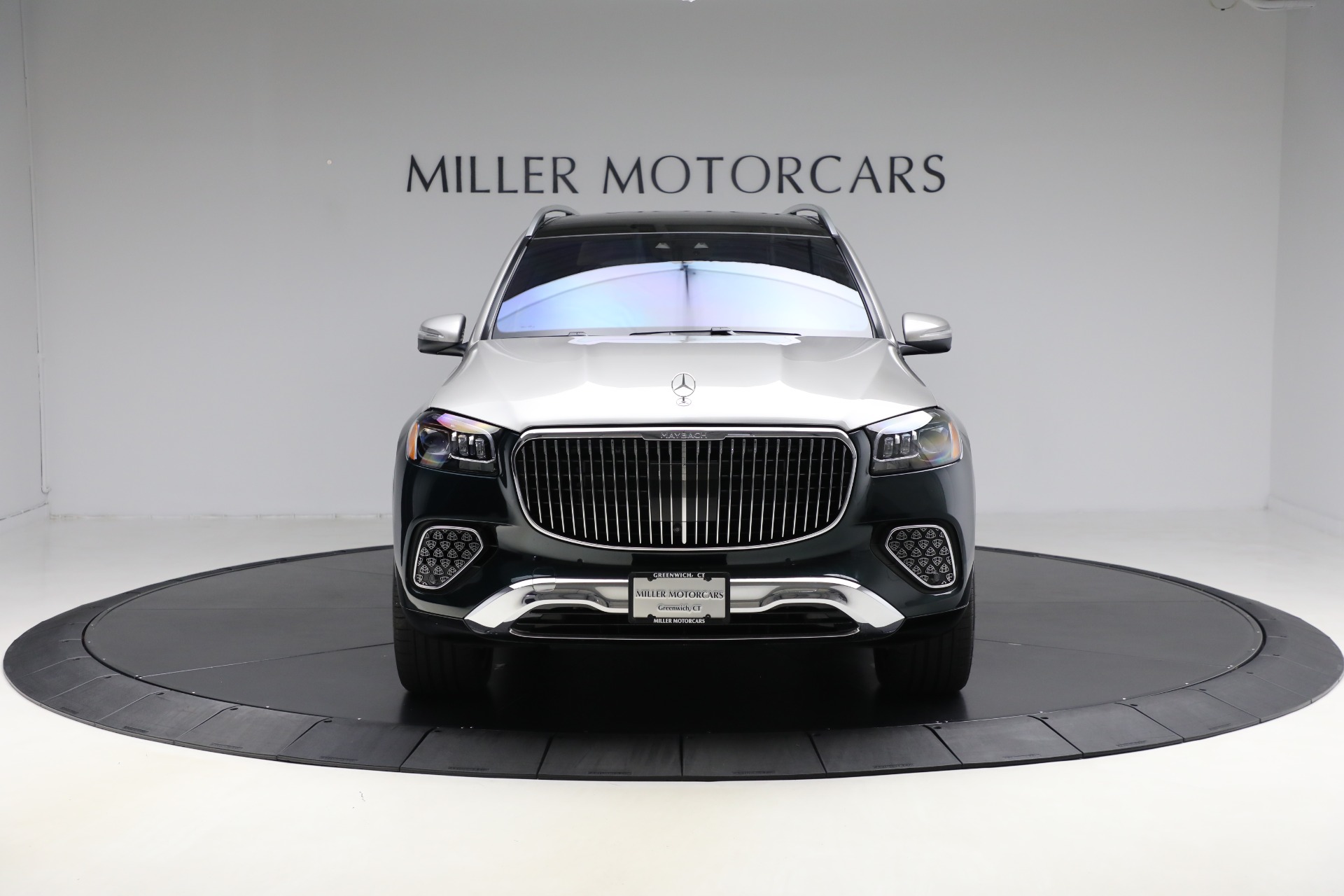 Used-2024-Mercedes-Benz-Maybach-GLS-600-4MATIC