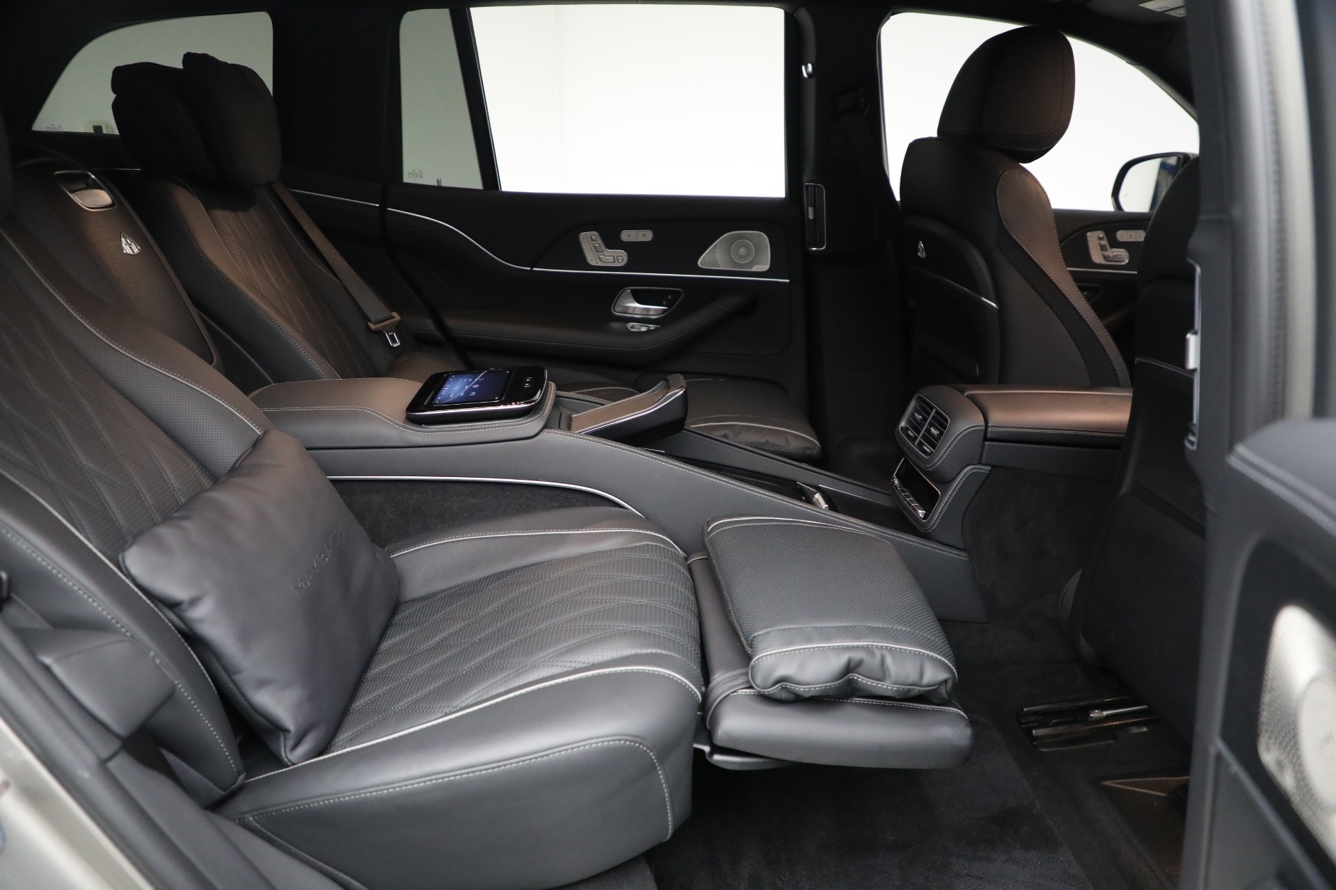 Used-2024-Mercedes-Benz-Maybach-GLS-600-4MATIC