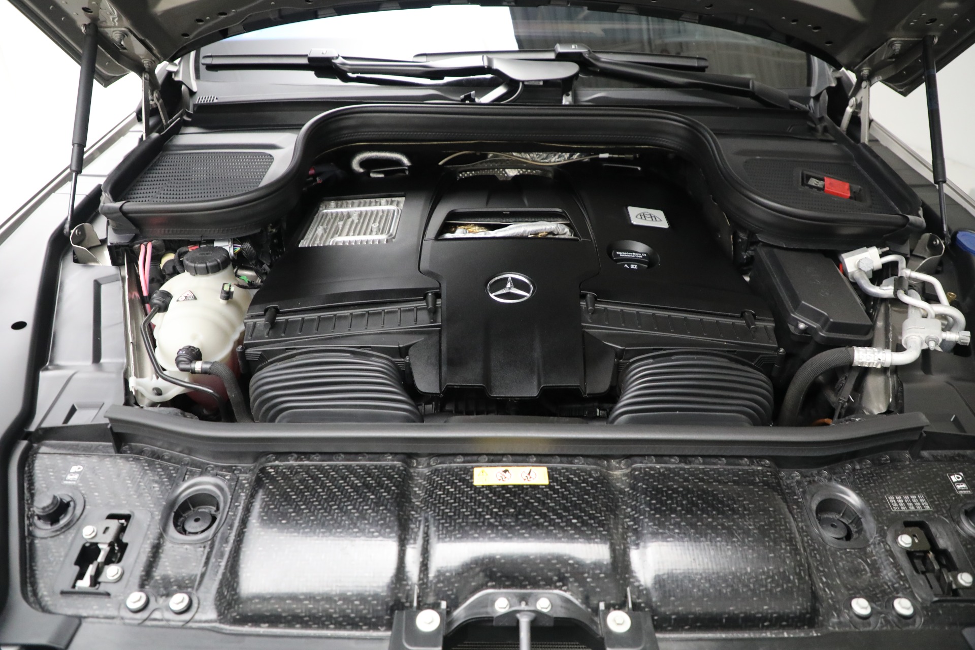 Used-2024-Mercedes-Benz-Maybach-GLS-600-4MATIC