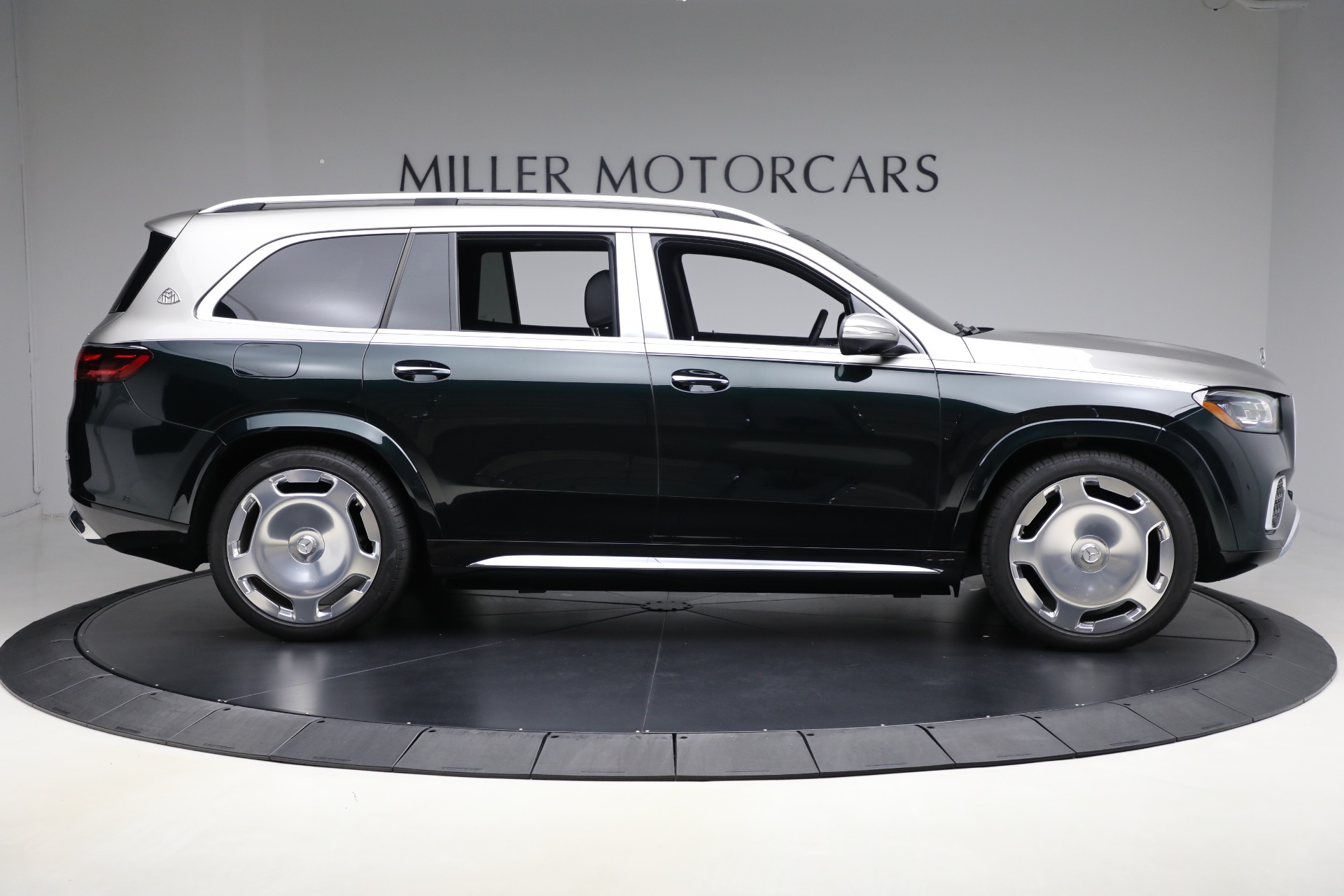 Used-2024-Mercedes-Benz-Maybach-GLS-600-4MATIC