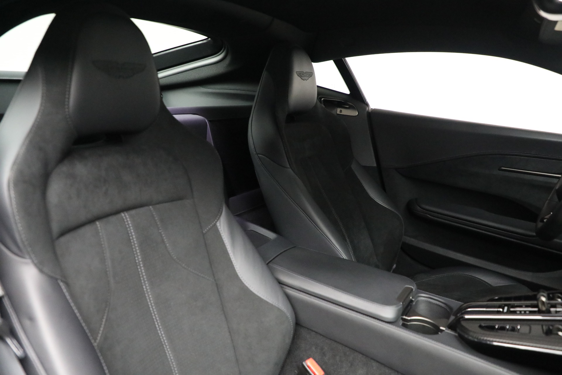 Used-2025-Aston-Martin-Vantage