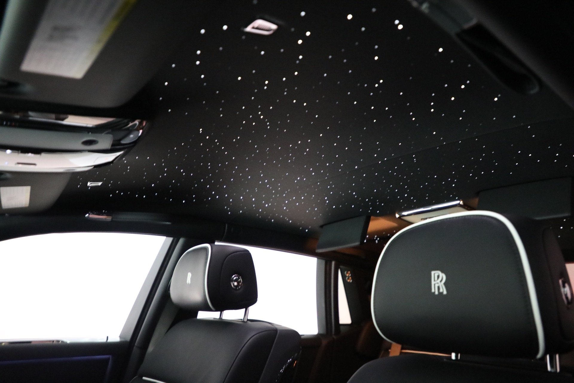 Used-2023-Rolls-Royce-Phantom