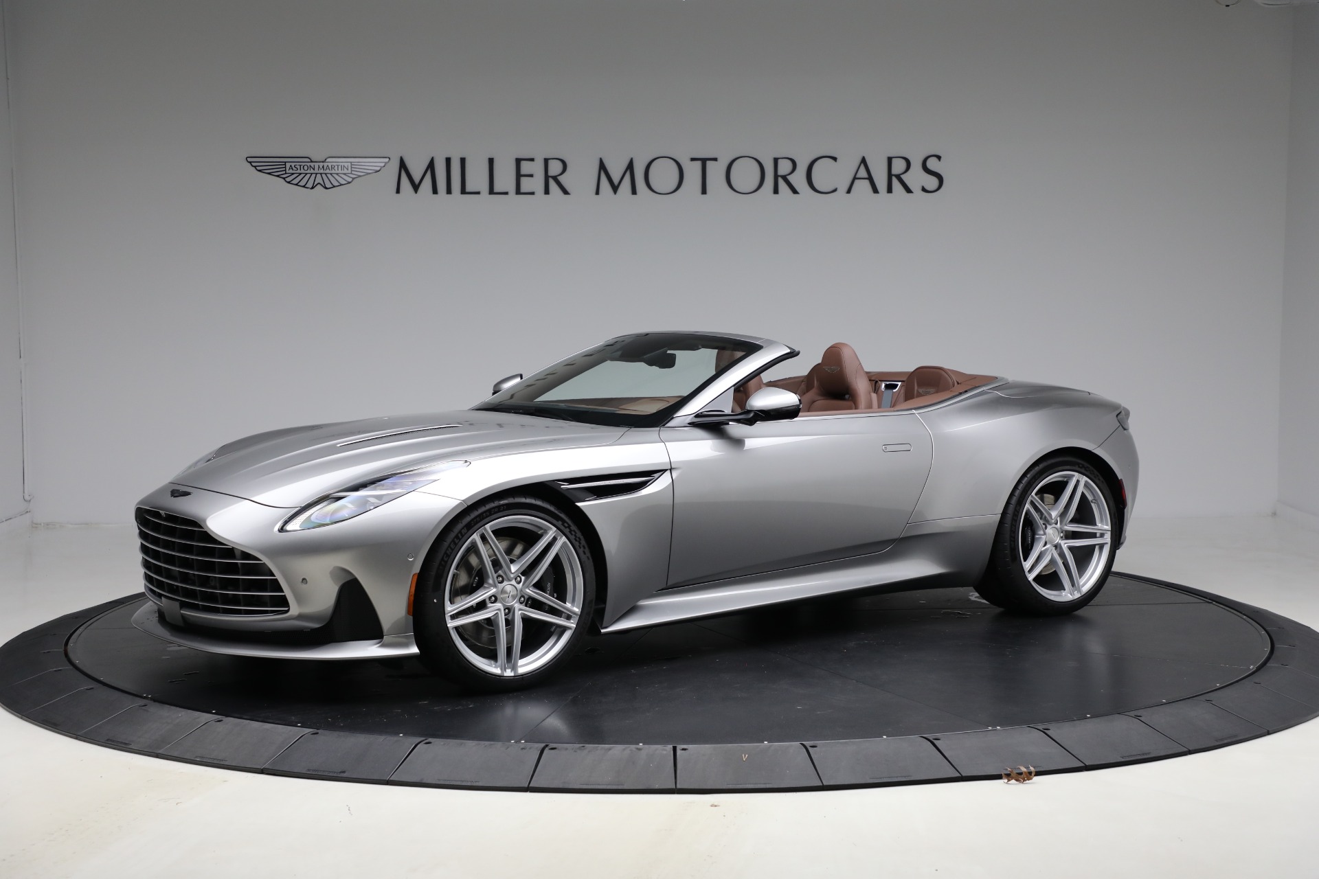 Used-2026-Aston-Martin-DB12-Volante