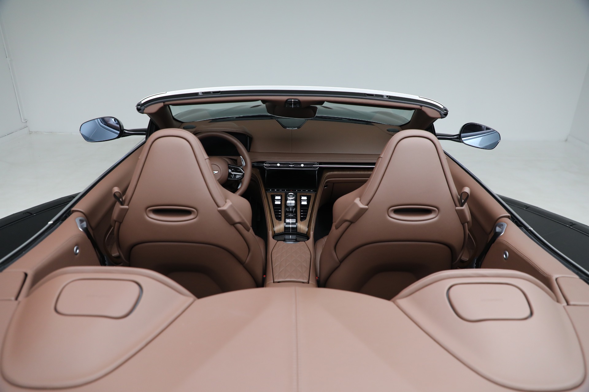 Used-2026-Aston-Martin-DB12-Volante