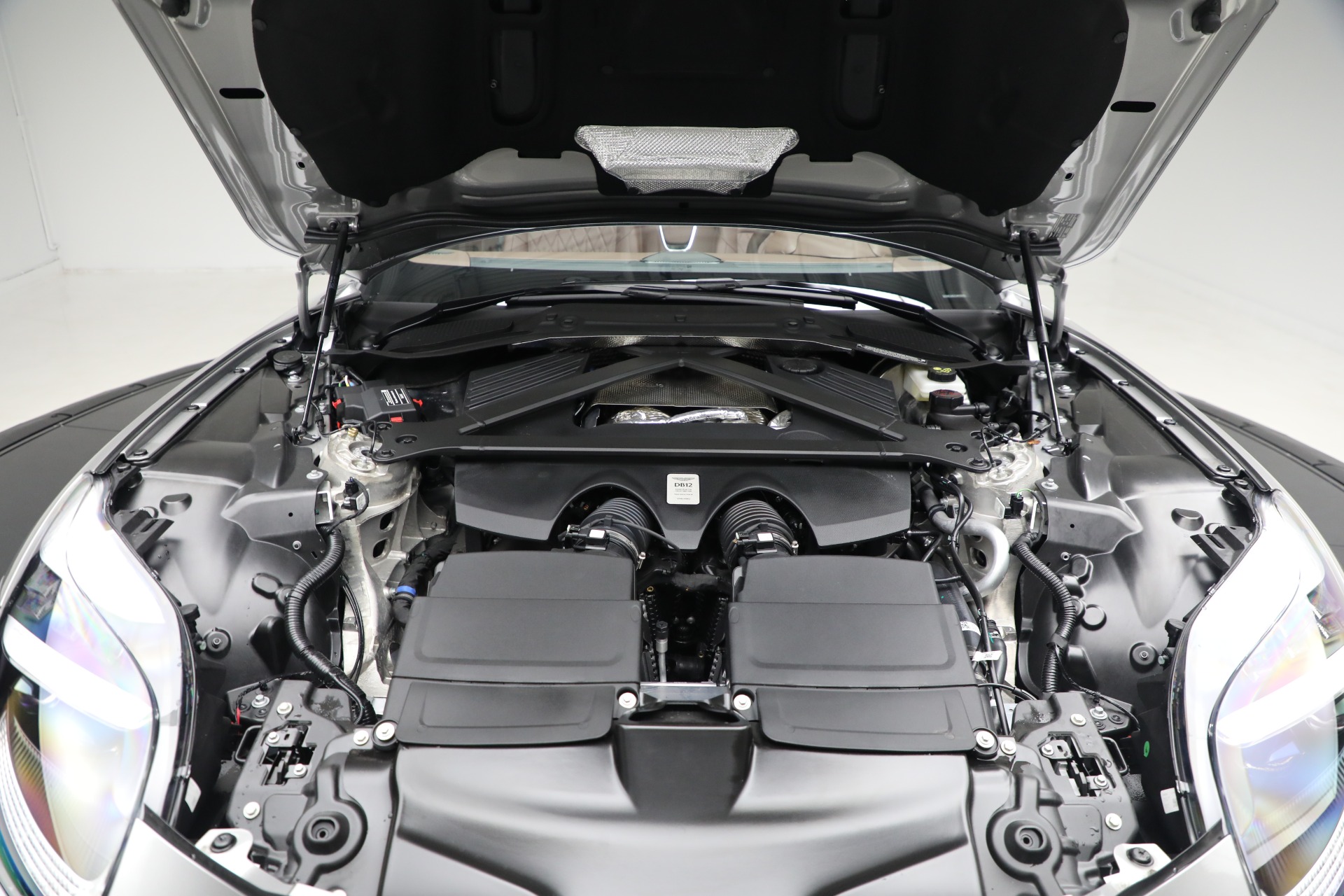 New-2026-Aston-Martin-DB12-Volante