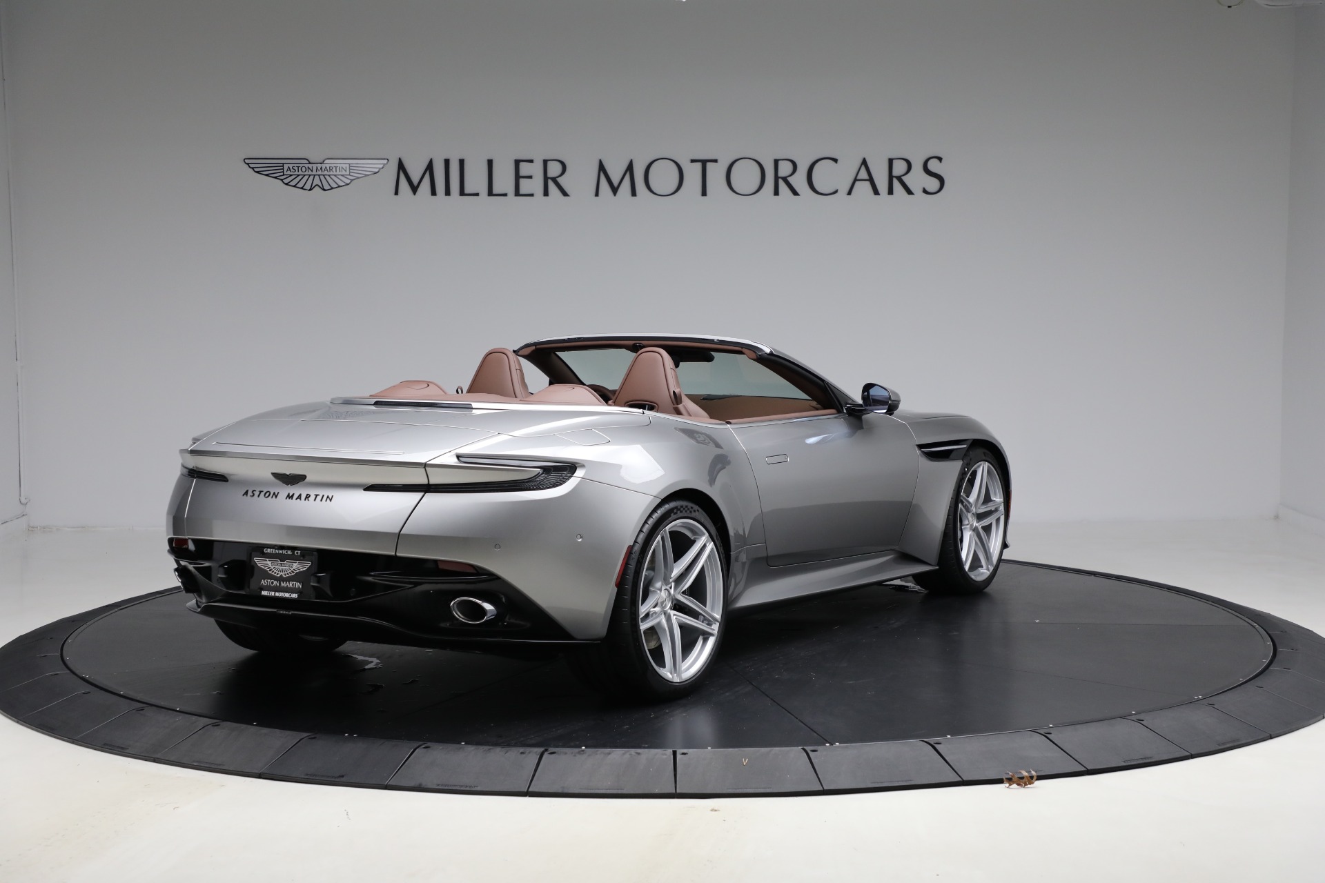 Used-2026-Aston-Martin-DB12-Volante