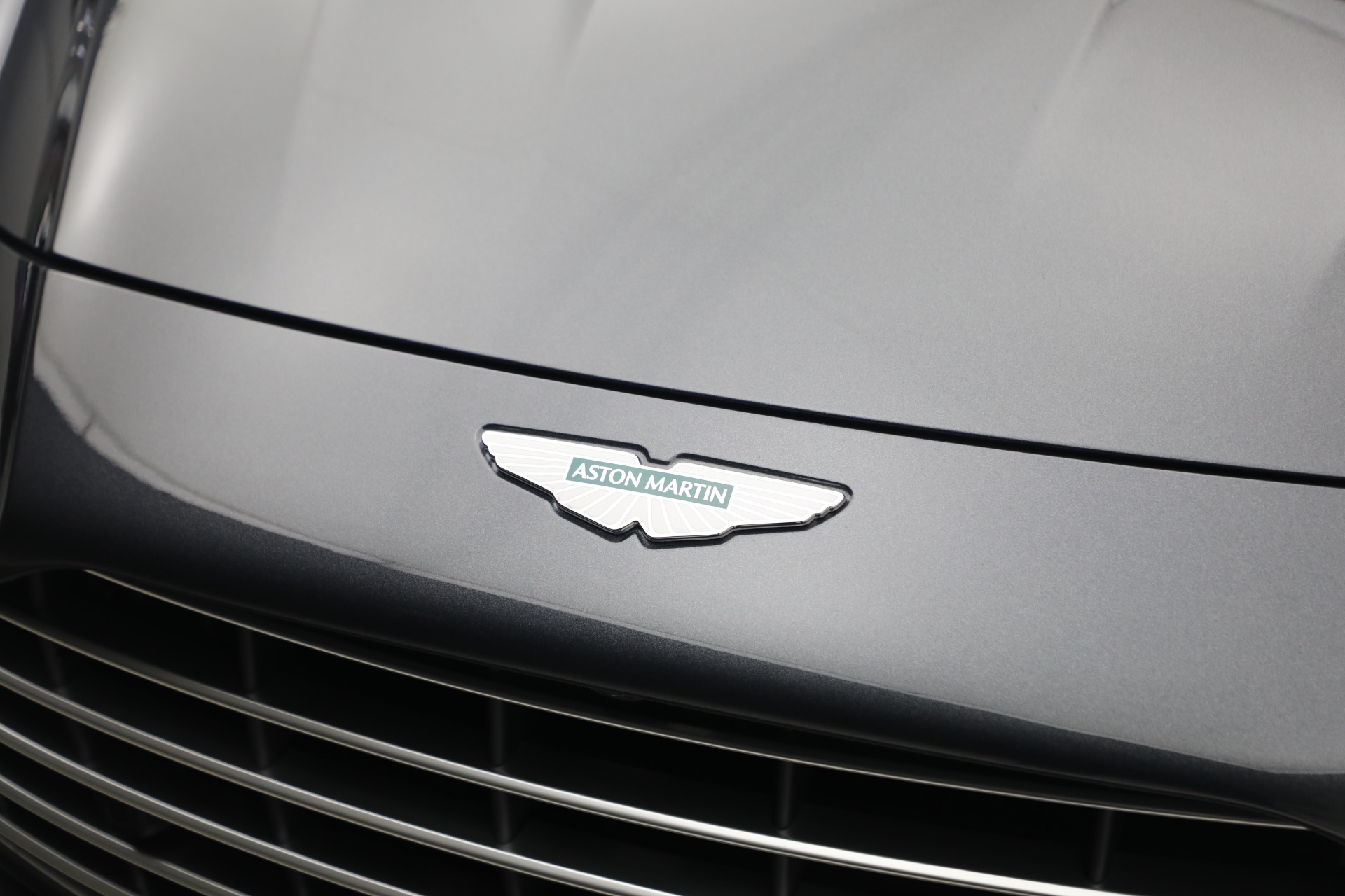 New-2026-Aston-Martin-DB12-Volante