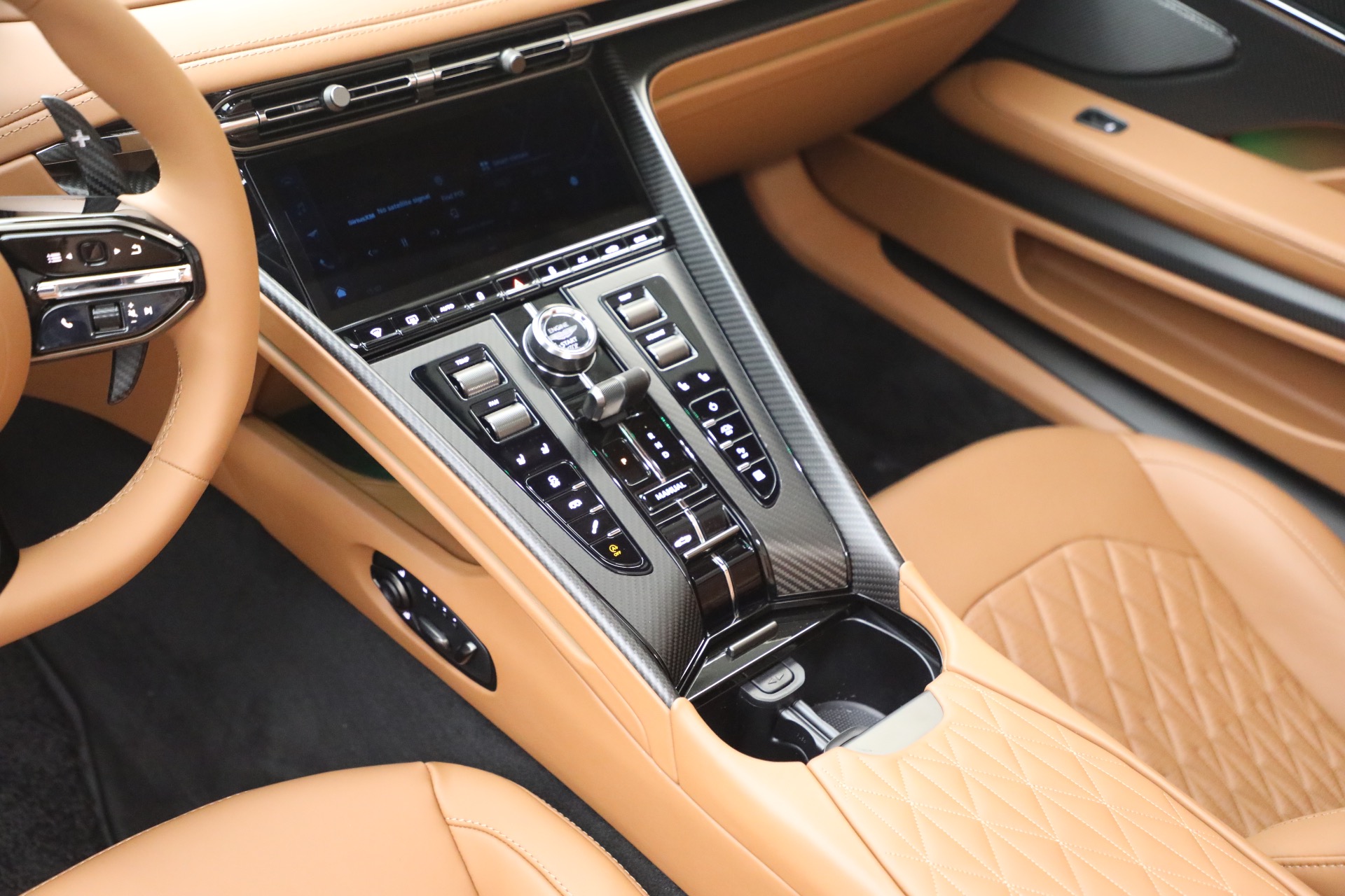 New-2026-Aston-Martin-DB12-Volante