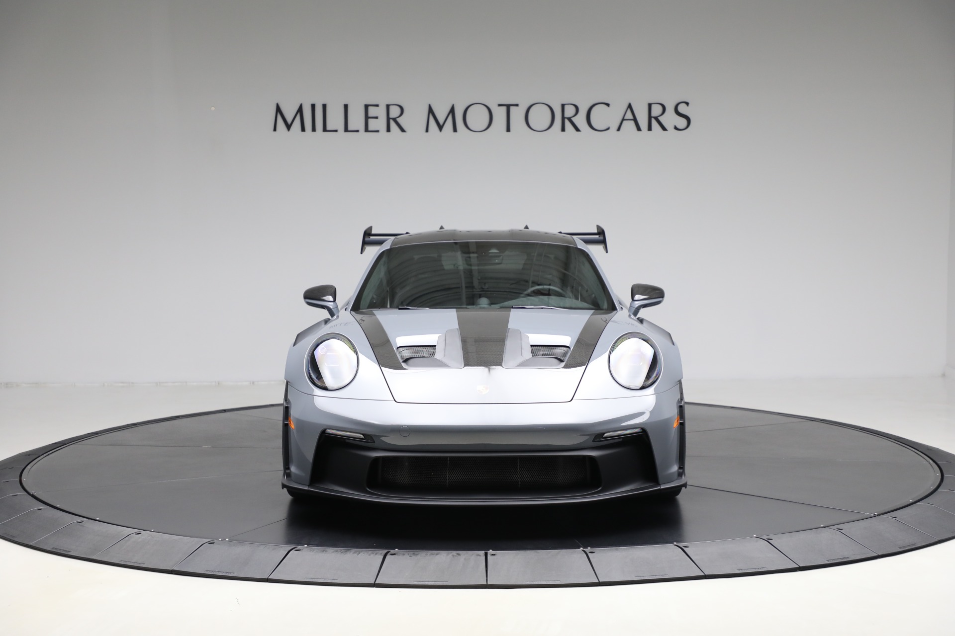 Used-2025-Porsche-911-GT3-RS