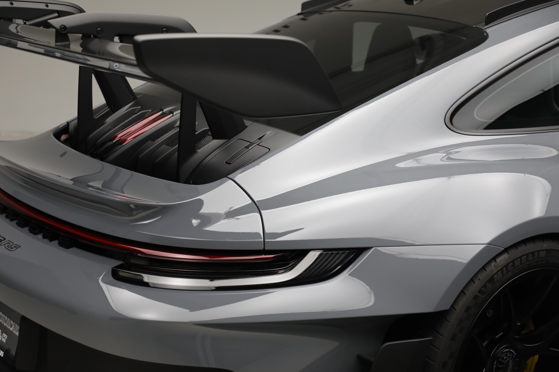 Used-2025-Porsche-911-GT3-RS