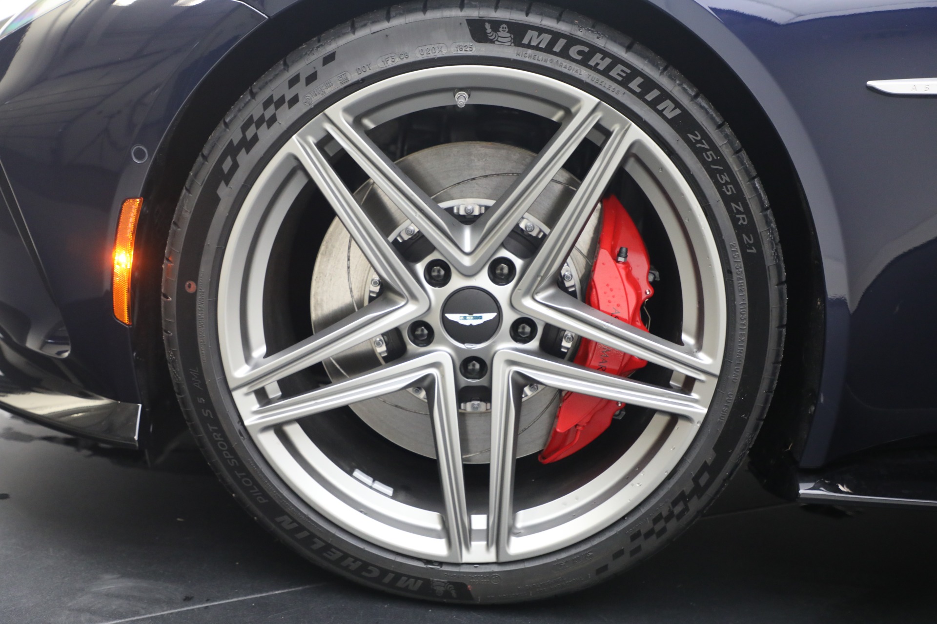 New-2026-Aston-Martin-Vantage-Roadster
