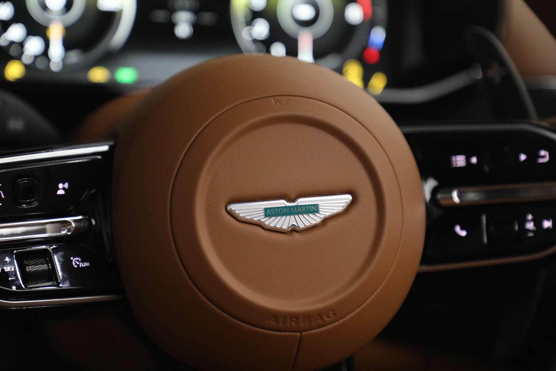 New-2026-Aston-Martin-Vantage-Roadster