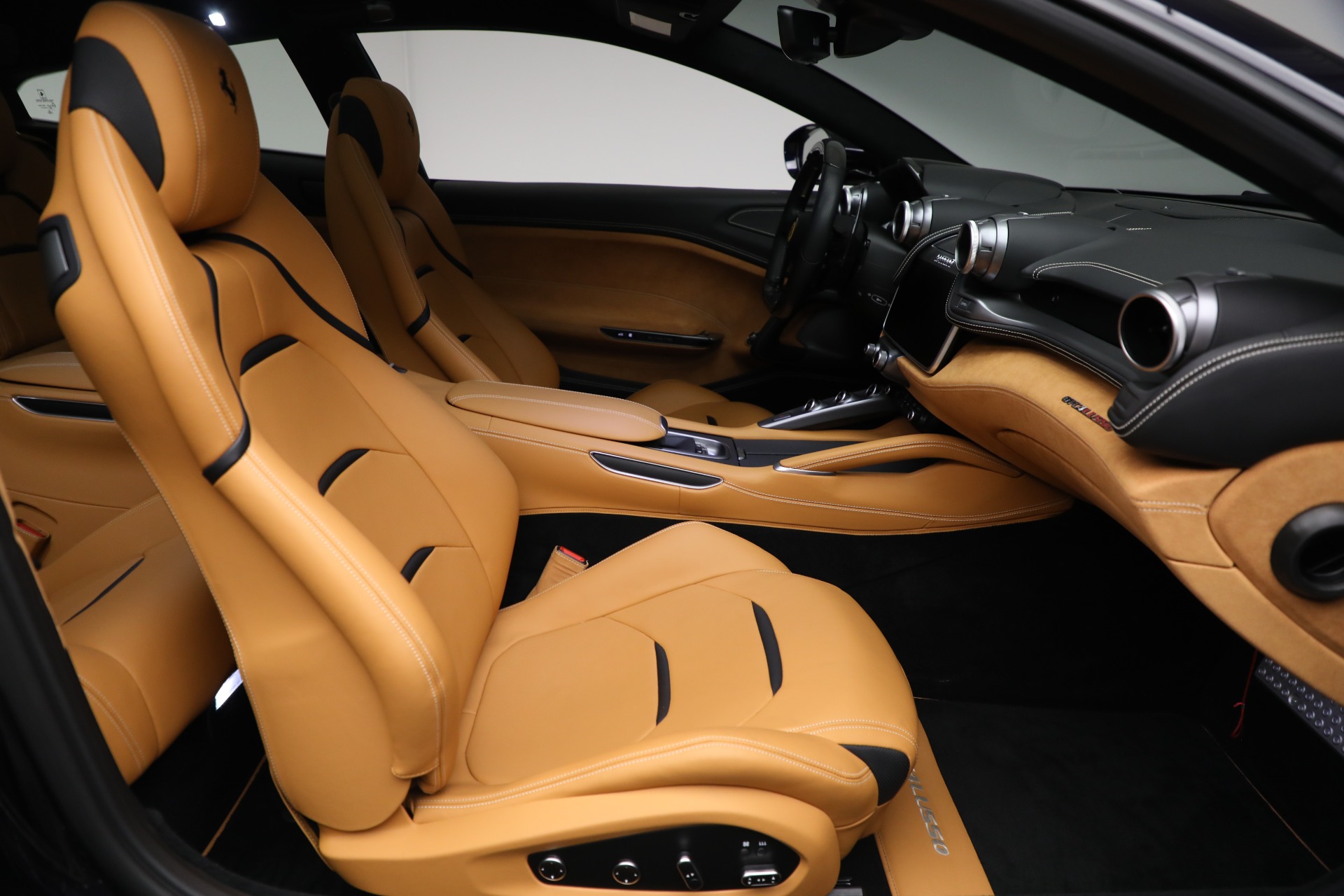 Used-2020-Ferrari-GTC4Lusso