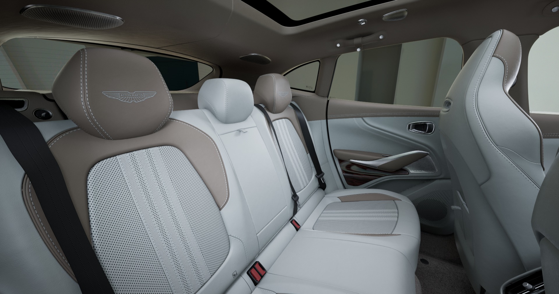 Used-2025-Aston-Martin-DBX-707