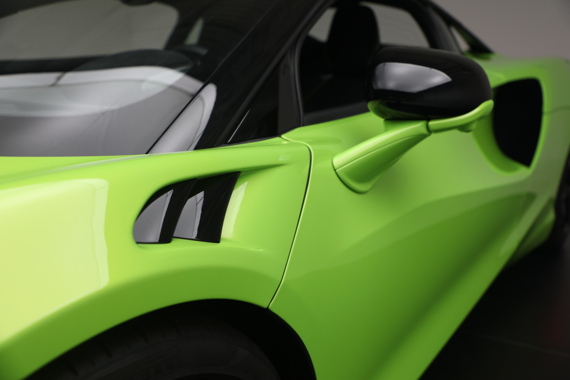 Used-2023-McLaren-Artura-Performance