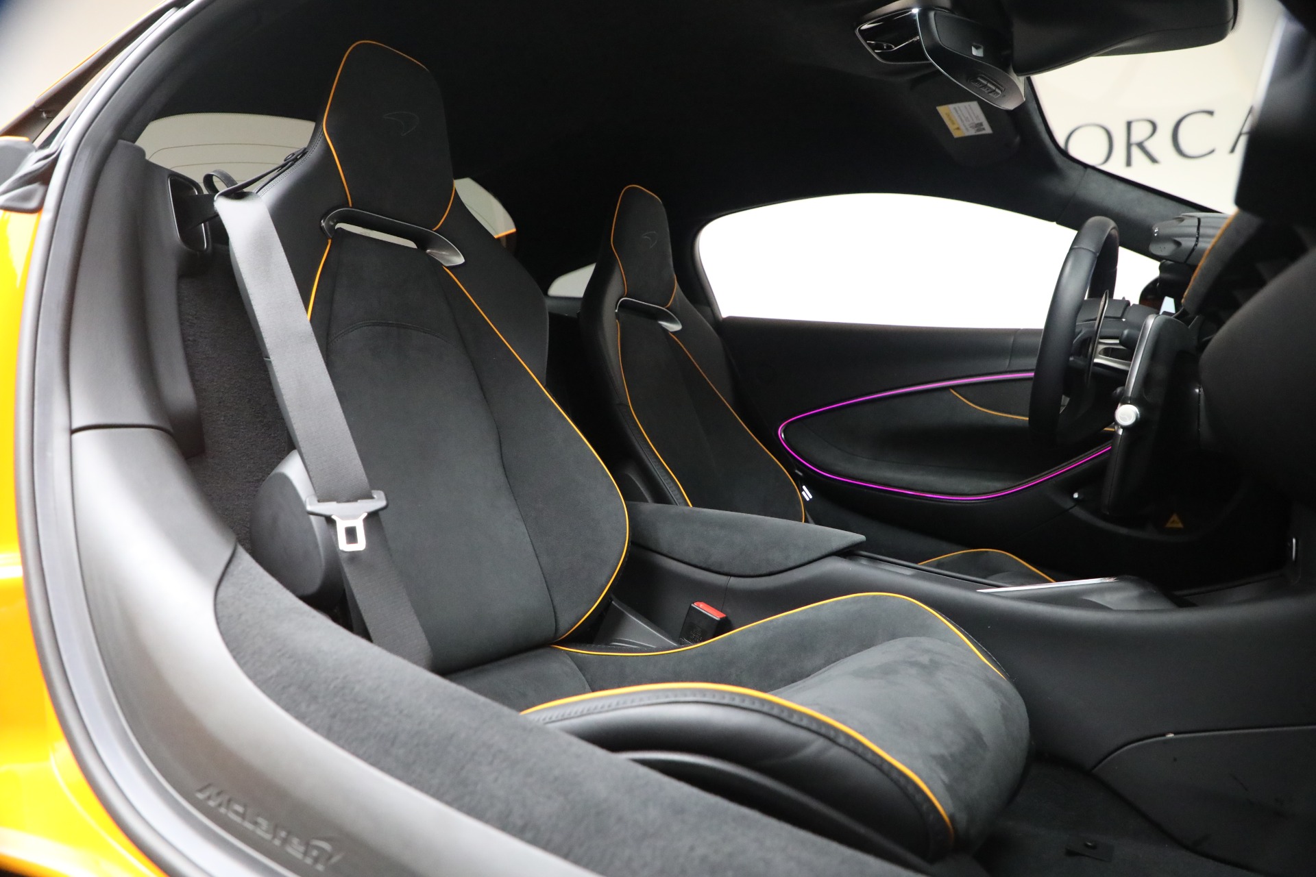 Used-2024-McLaren-Artura-Performance