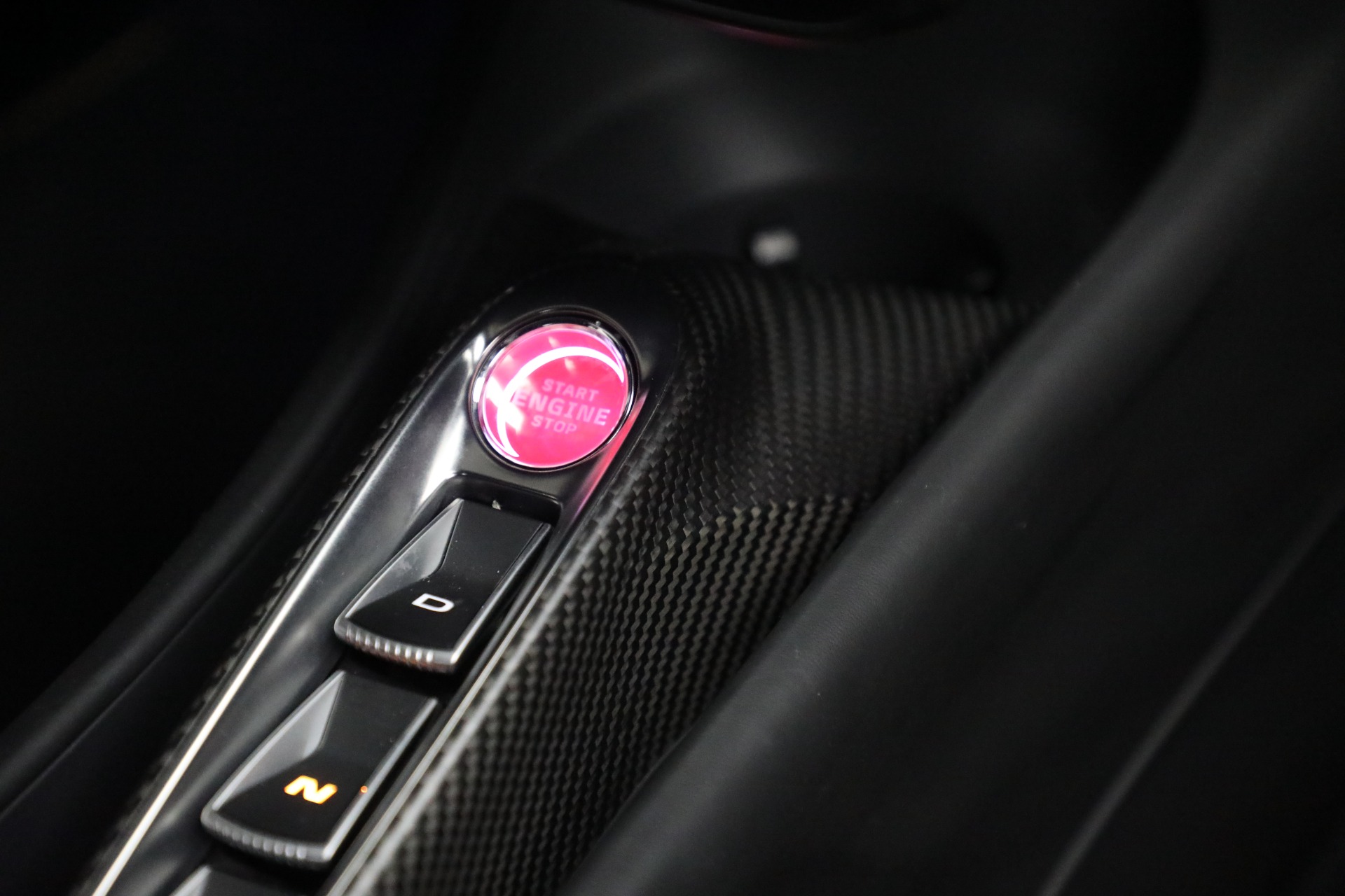 Used-2024-McLaren-Artura-Vision