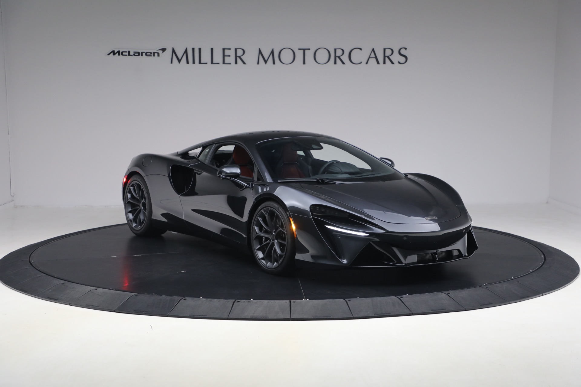 New-2026-McLaren-Artura-TechLux
