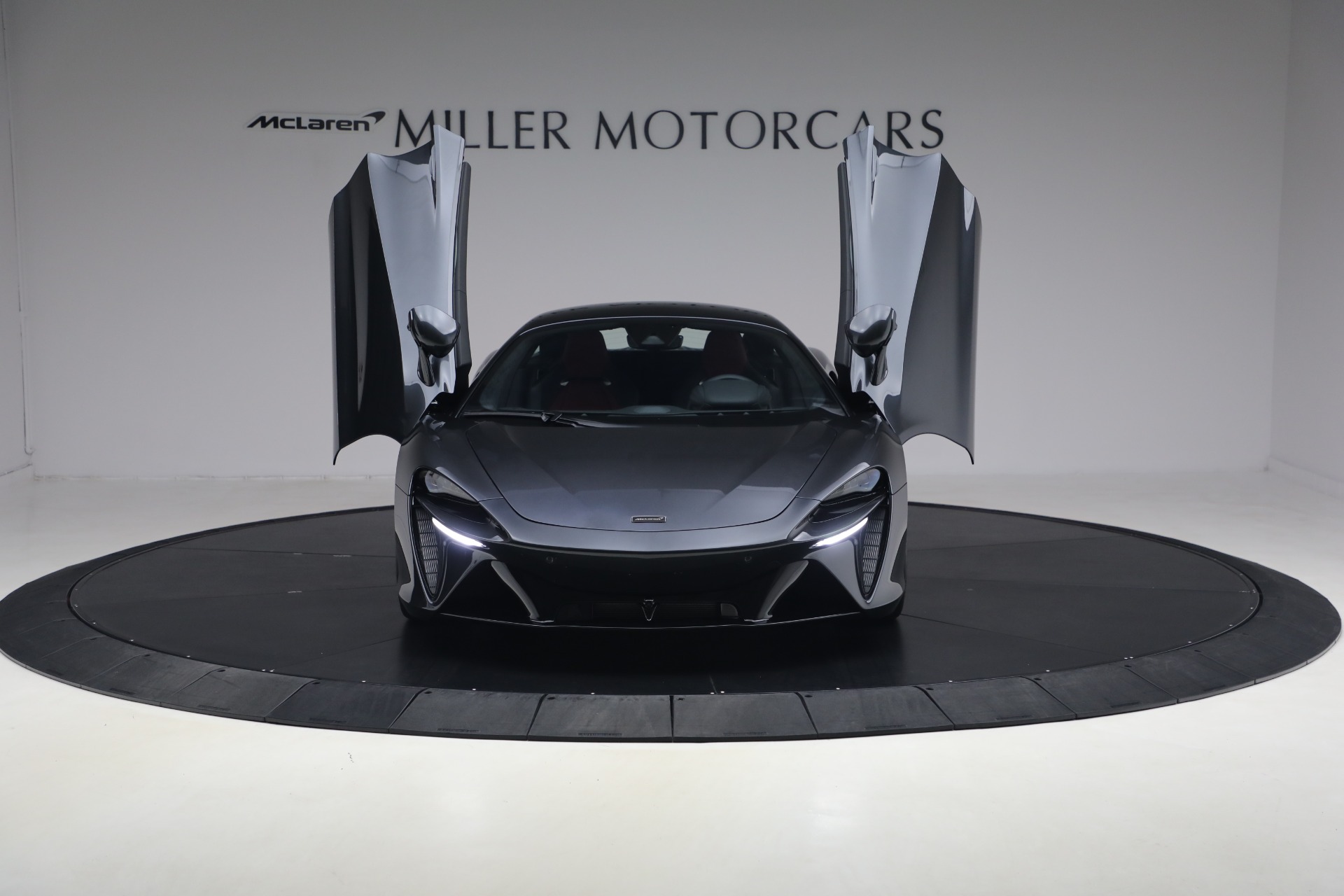 New-2026-McLaren-Artura-TechLux