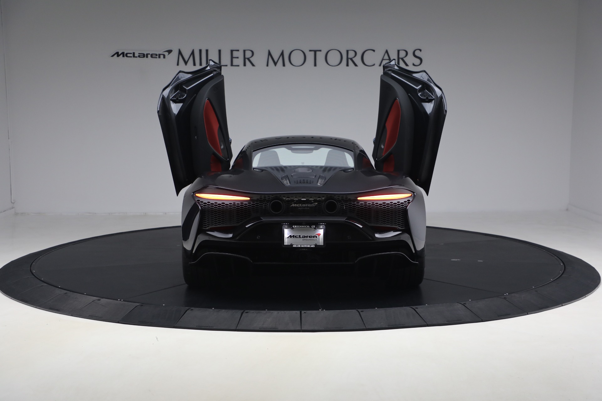 New-2026-McLaren-Artura-TechLux