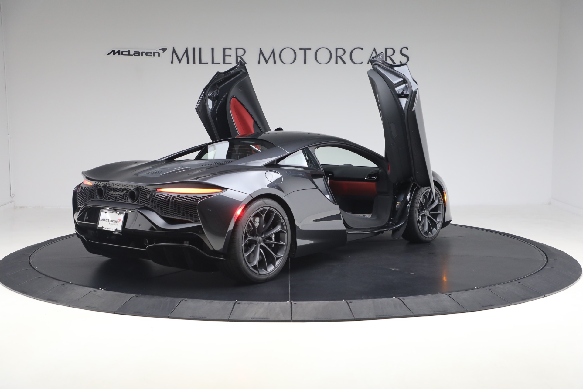 New-2026-McLaren-Artura-TechLux