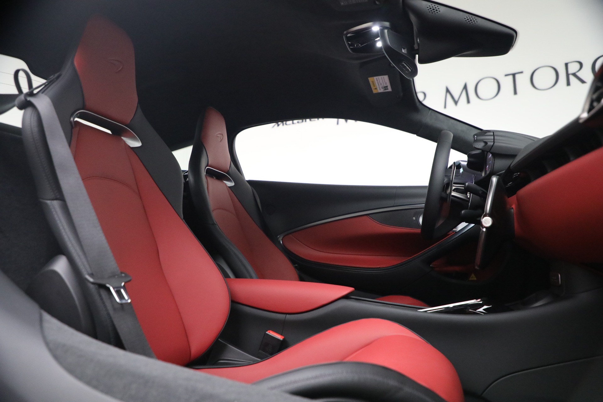 New-2026-McLaren-Artura-TechLux