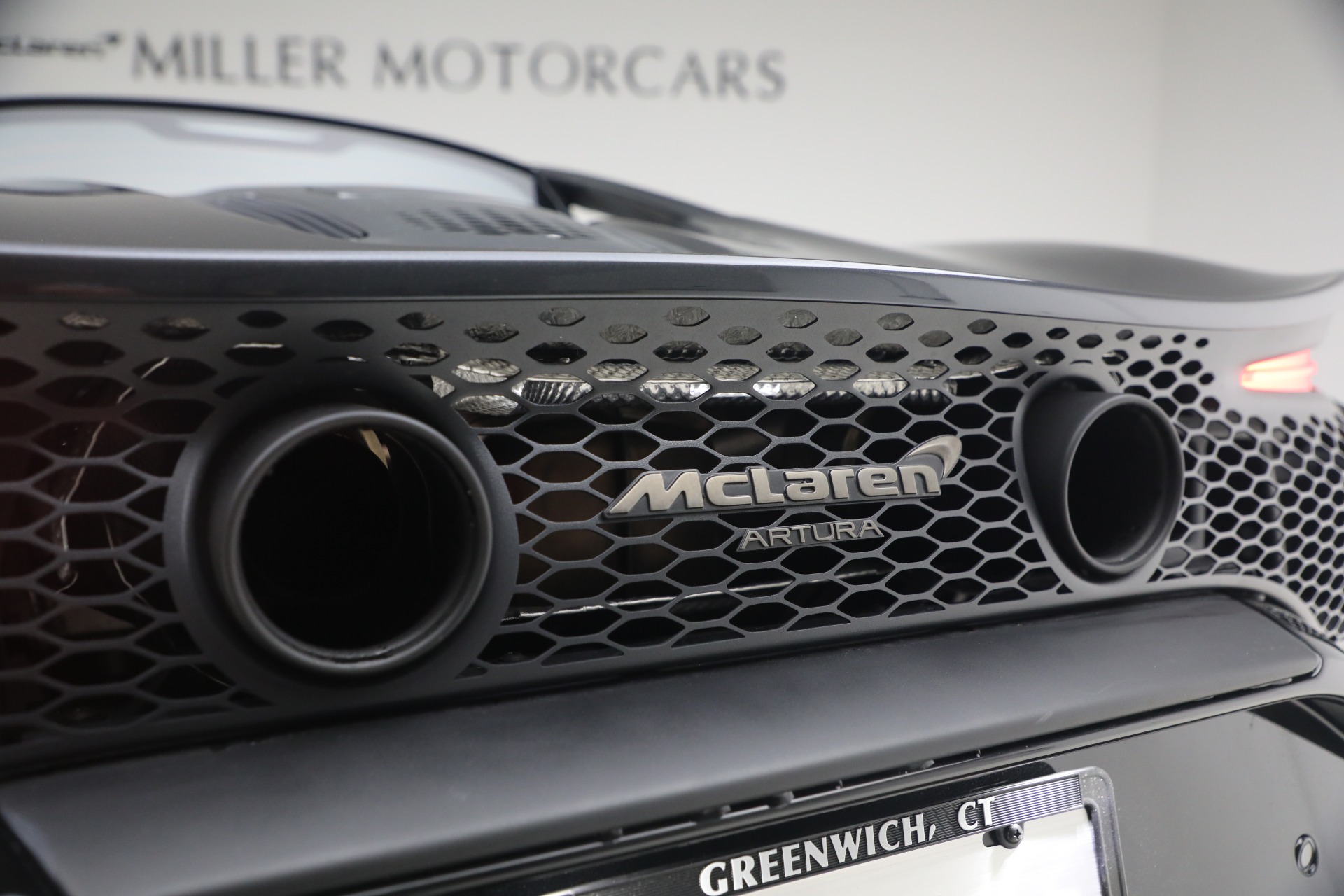 New-2026-McLaren-Artura-TechLux