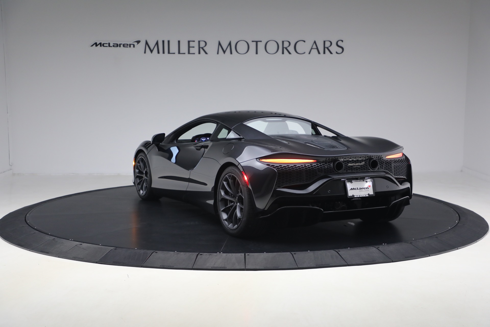 New-2026-McLaren-Artura-TechLux