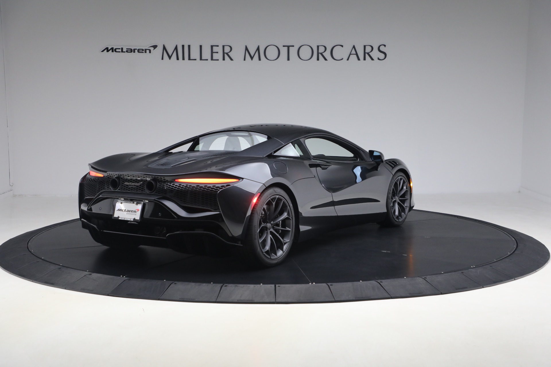 New-2026-McLaren-Artura-TechLux
