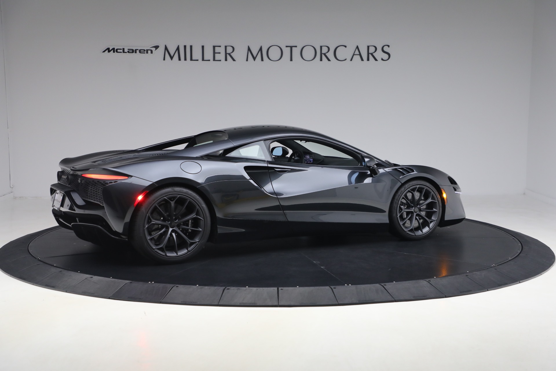 New-2026-McLaren-Artura-TechLux