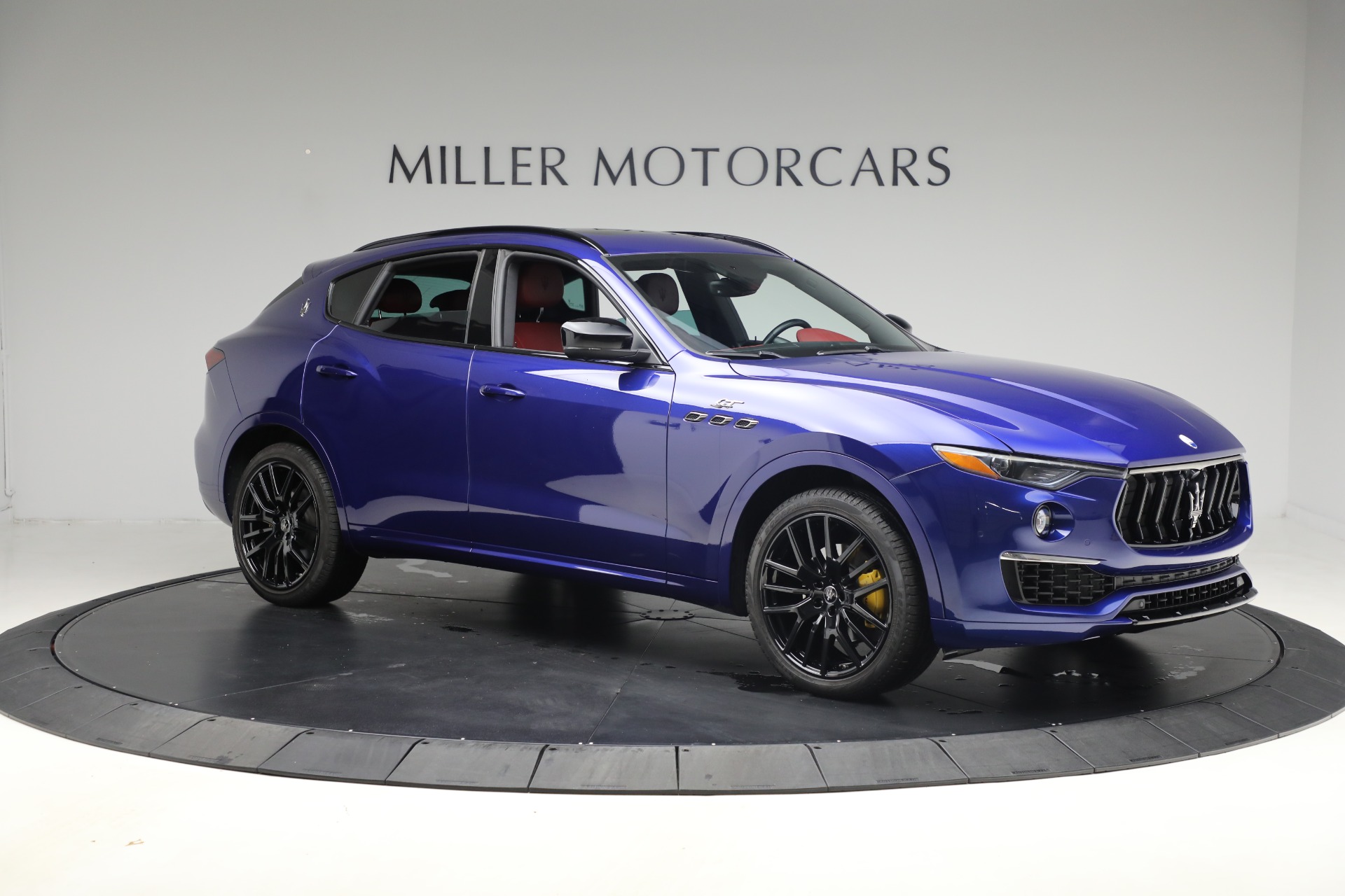 Used-2022-Maserati-Levante-GT