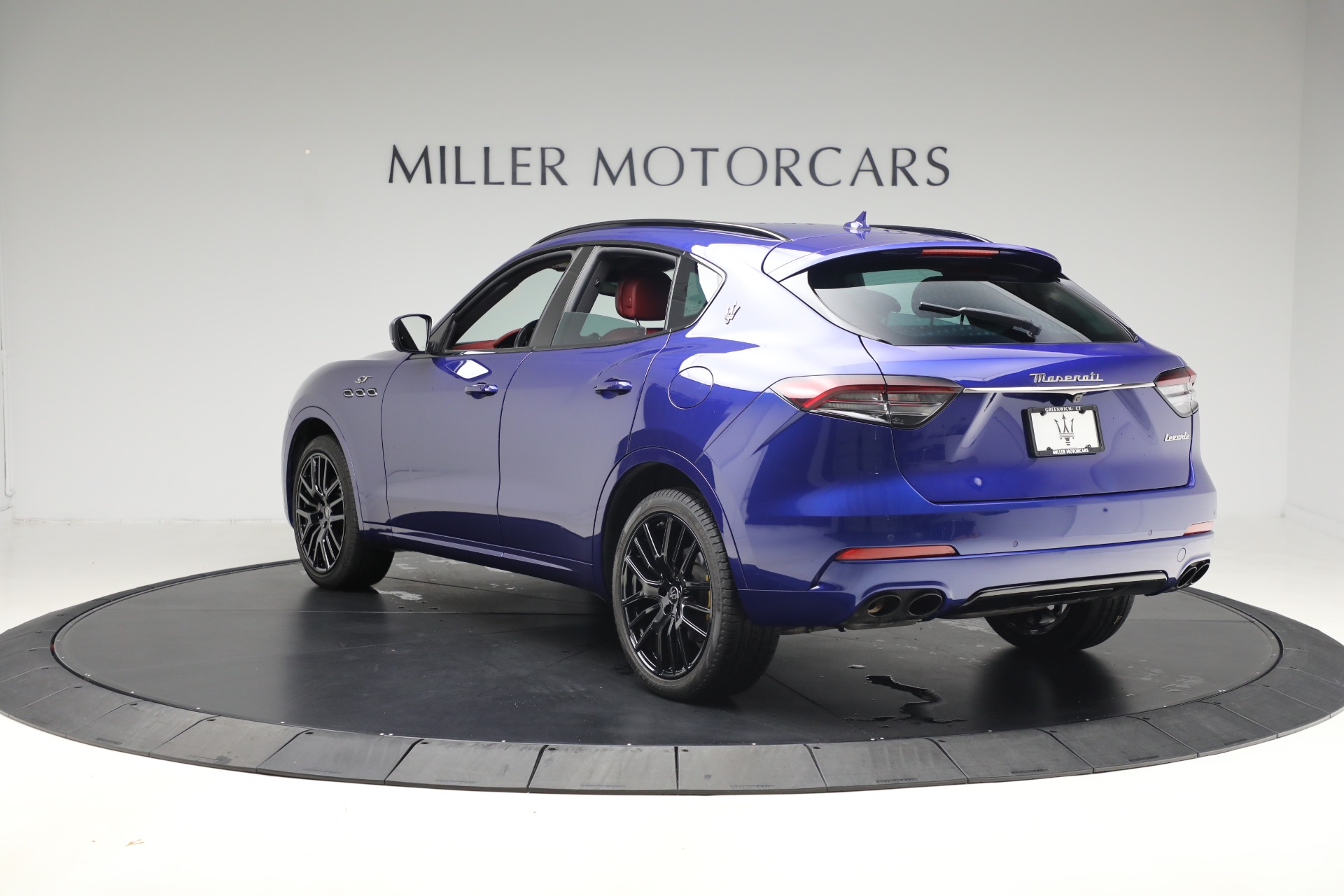 Used-2022-Maserati-Levante-GT