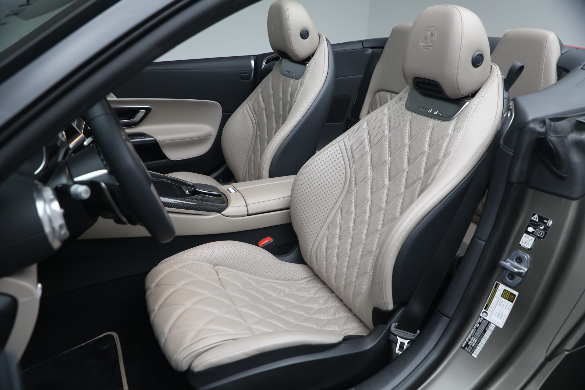 Used-2025-Mercedes-Benz-SL-Class-AMG-SL-63-S-E-Performance