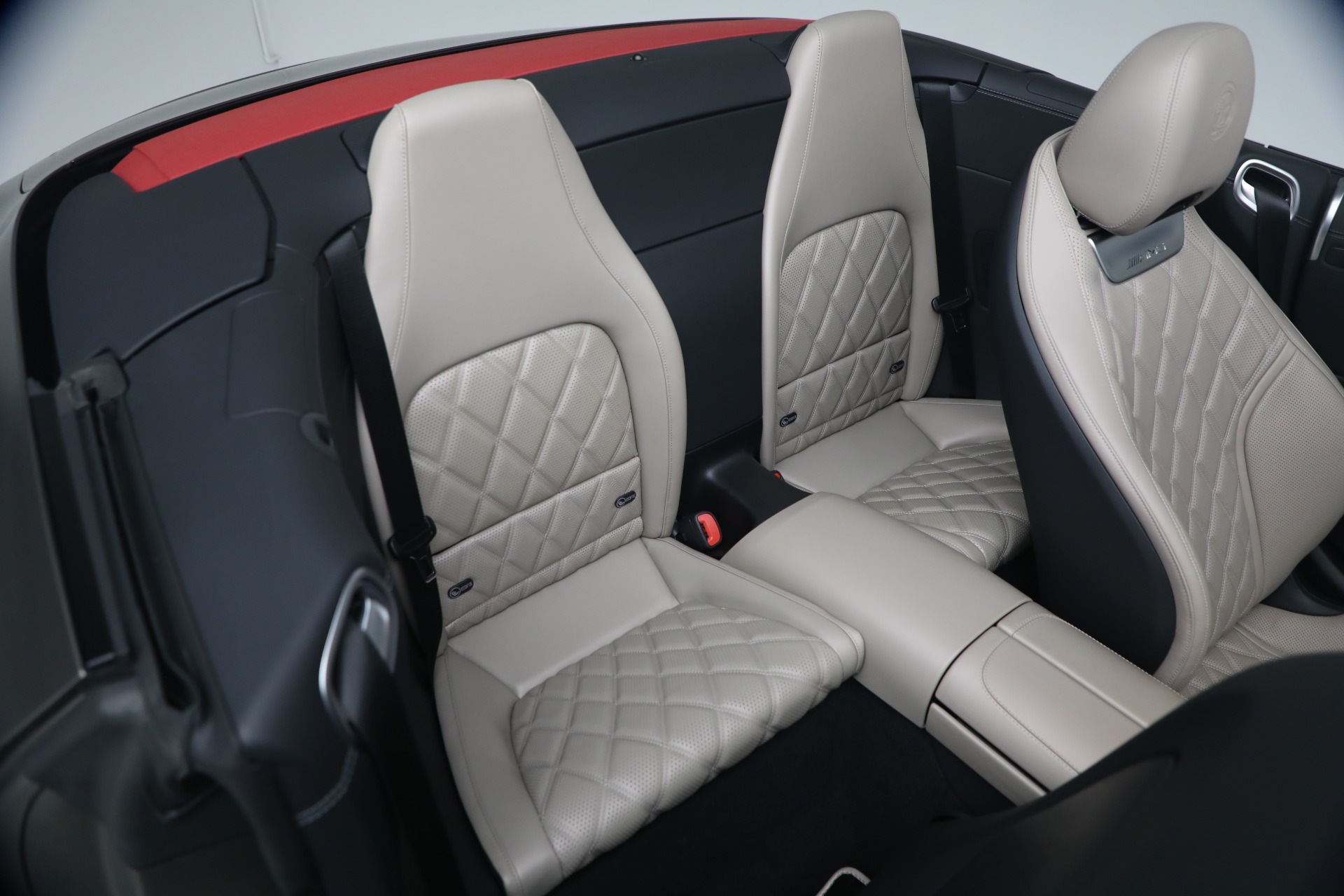 Used-2025-Mercedes-Benz-SL-Class-AMG-SL-63-S-E-Performance