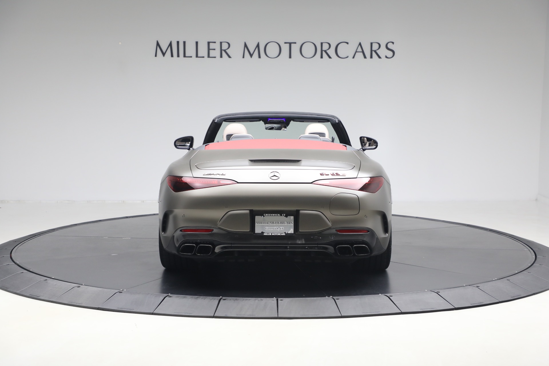 Used-2025-Mercedes-Benz-SL-Class-AMG-SL-63-S-E-Performance