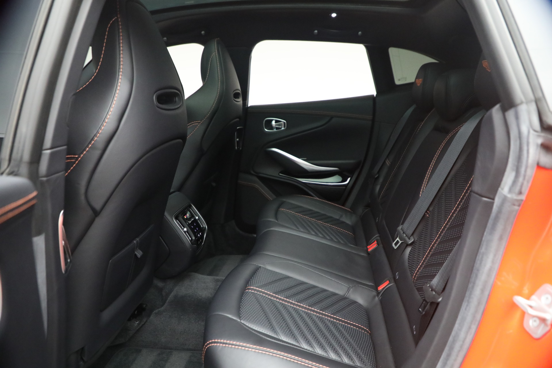 Used-2023-Aston-Martin-DBX-707