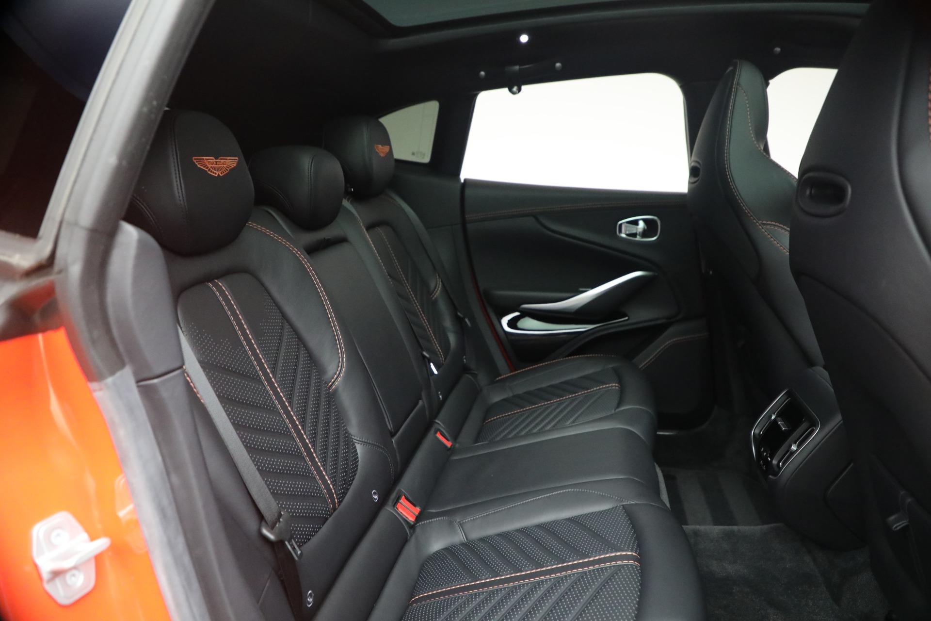 Used-2023-Aston-Martin-DBX-707