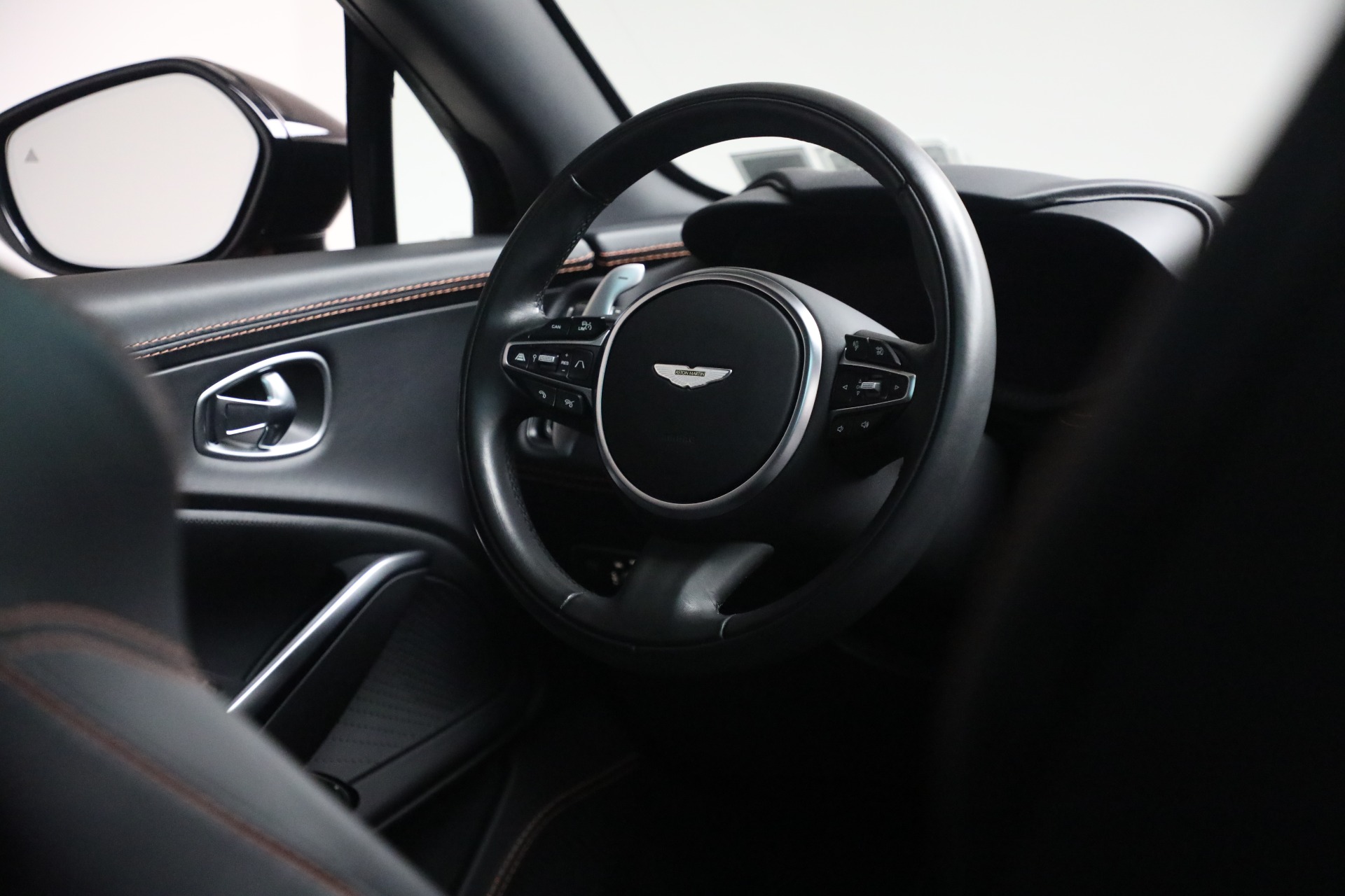 Used-2023-Aston-Martin-DBX-707