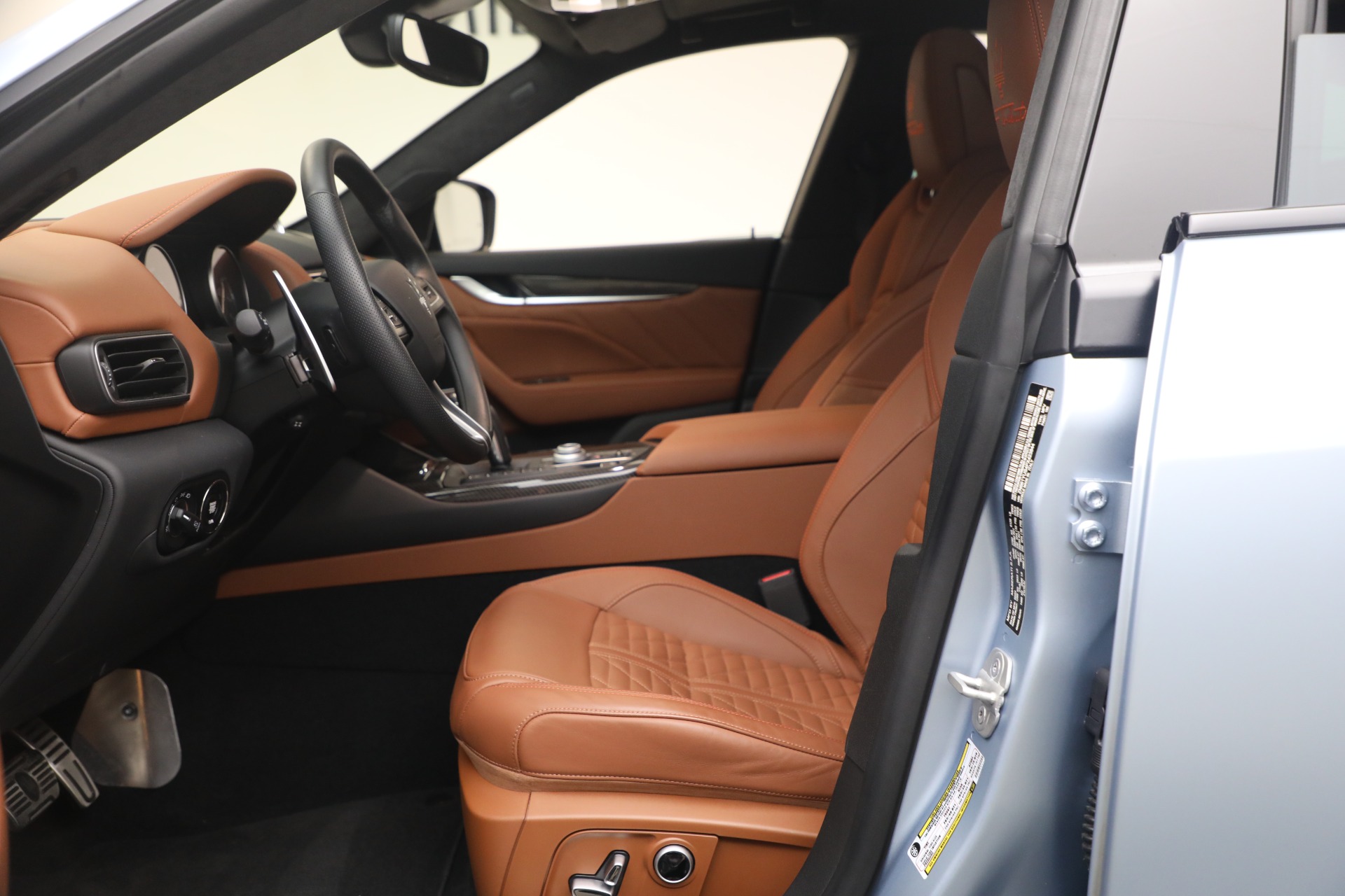 Used-2023-Maserati-Levante-F-Tributo