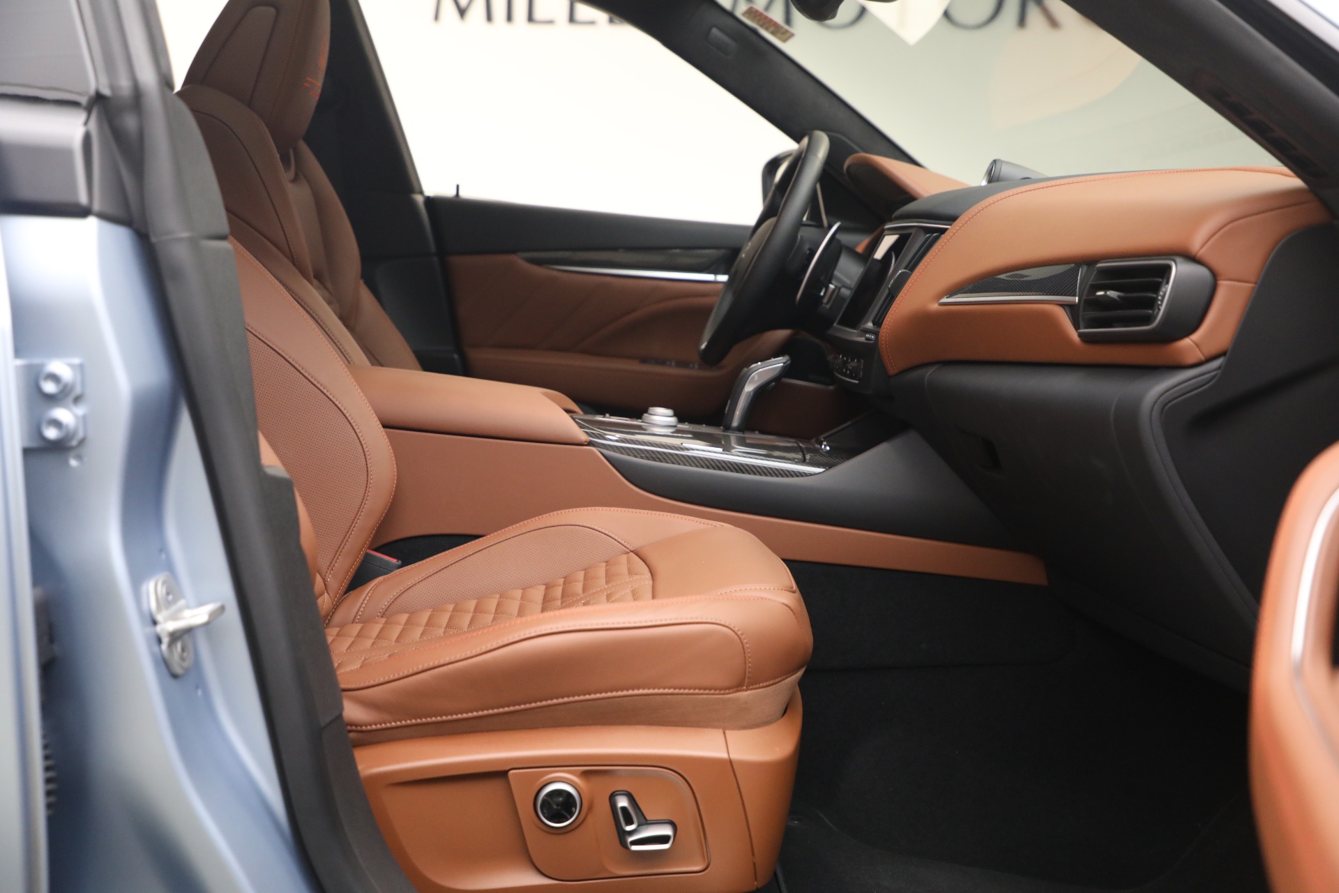 Used-2023-Maserati-Levante-F-Tributo