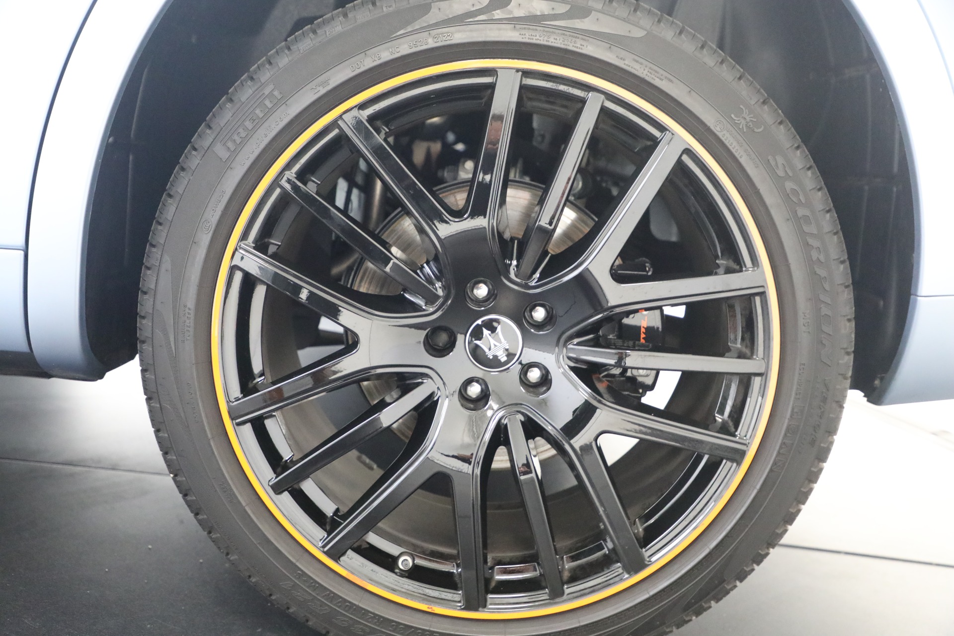 Used-2023-Maserati-Levante-F-Tributo