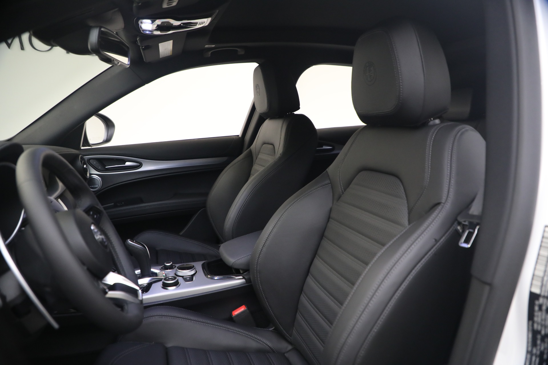 New-2025-Alfa-Romeo-Stelvio