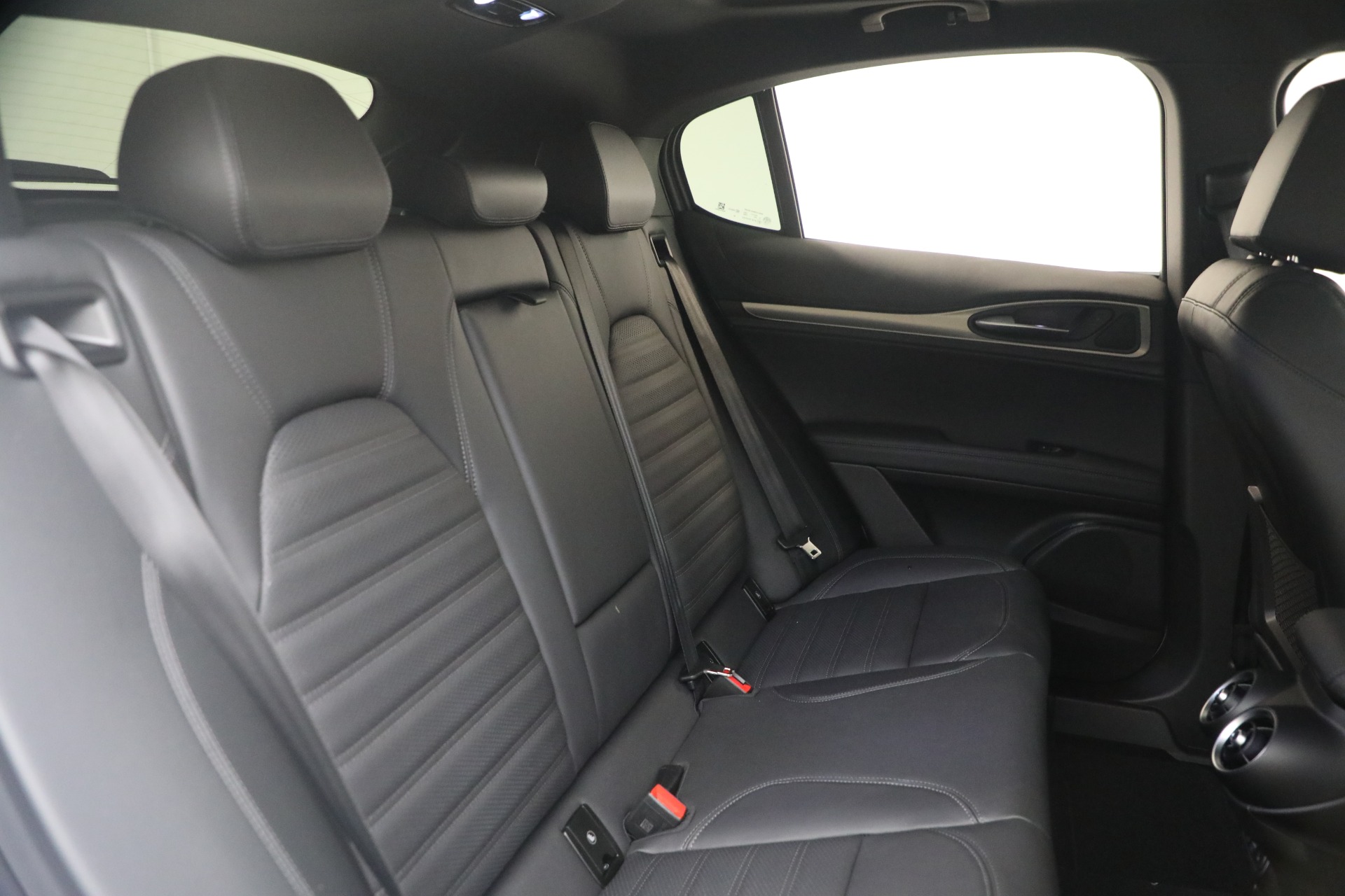 New-2025-Alfa-Romeo-Stelvio