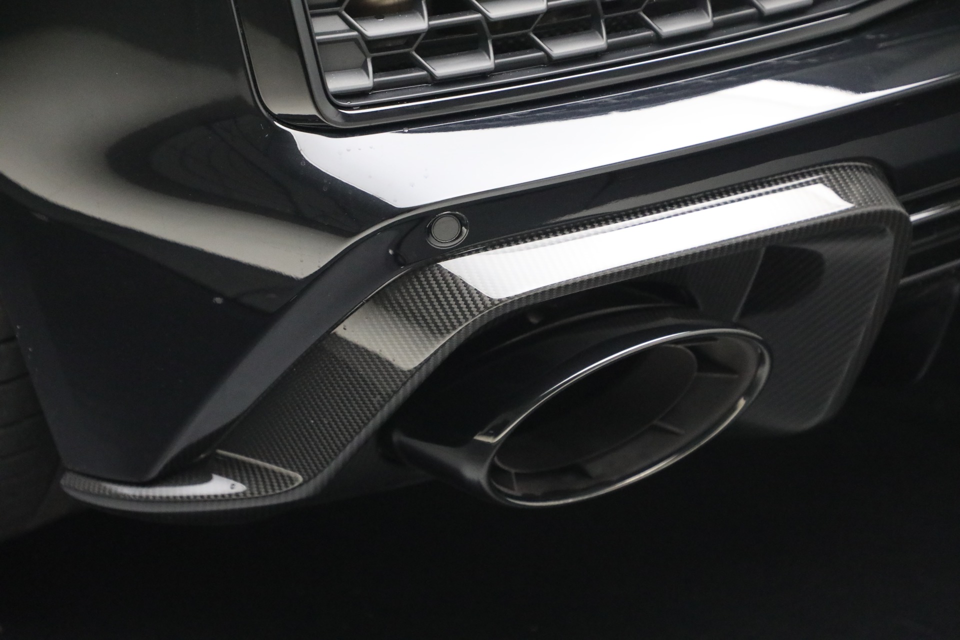 Used-2023-Audi-R8-52-quattro-V10-perform-Spyder