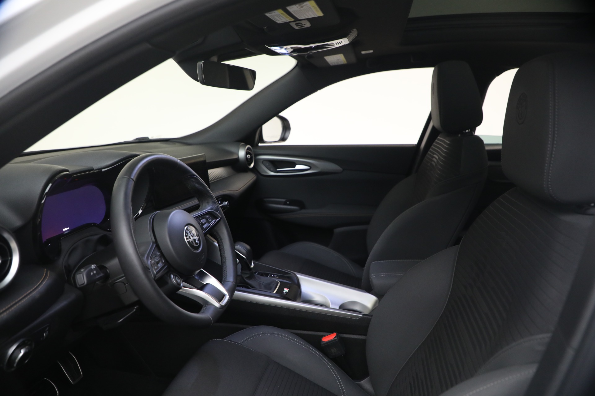 Used-2025-Alfa-Romeo-Tonale-GME